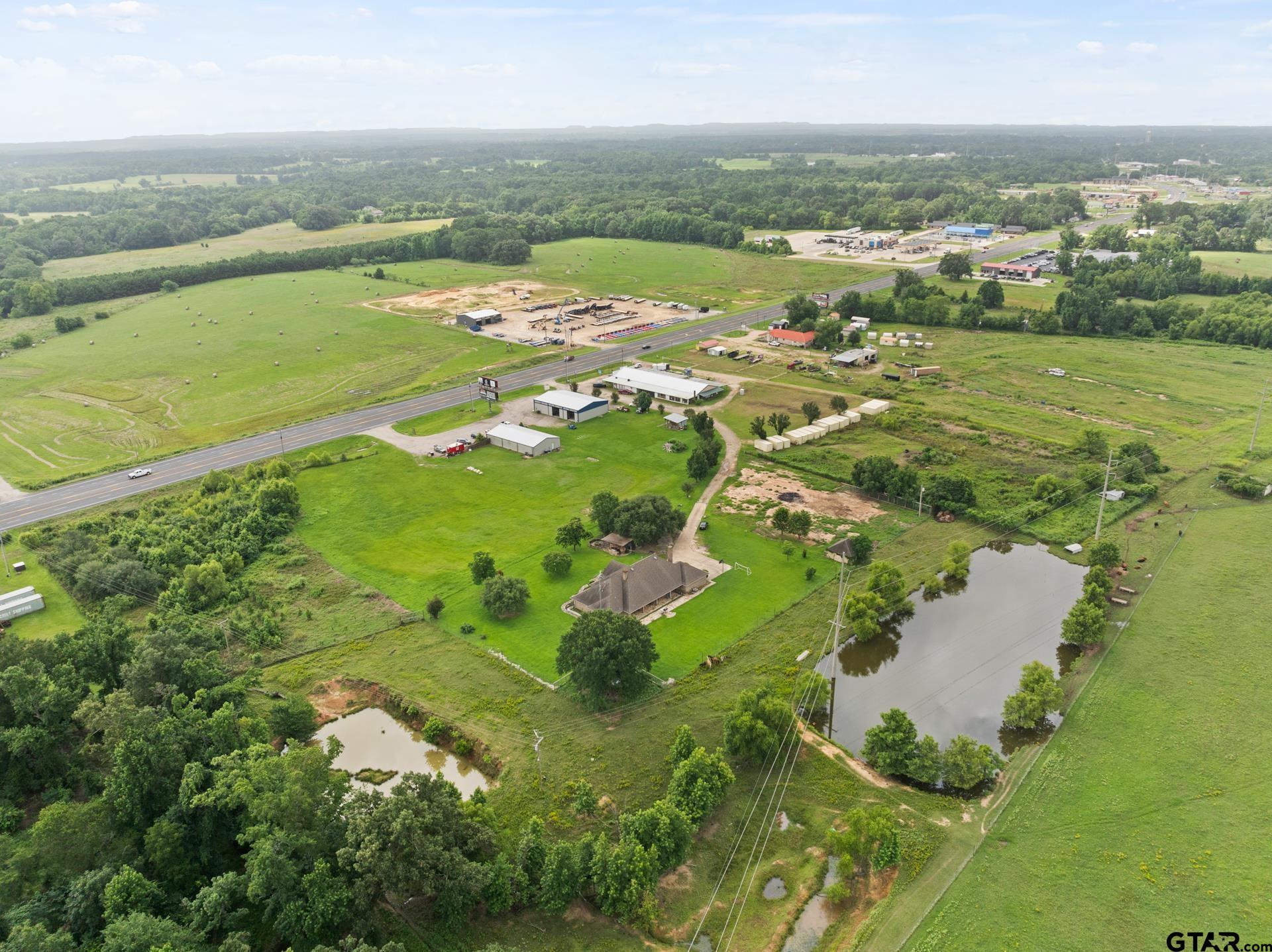 2520 N Hwy 271