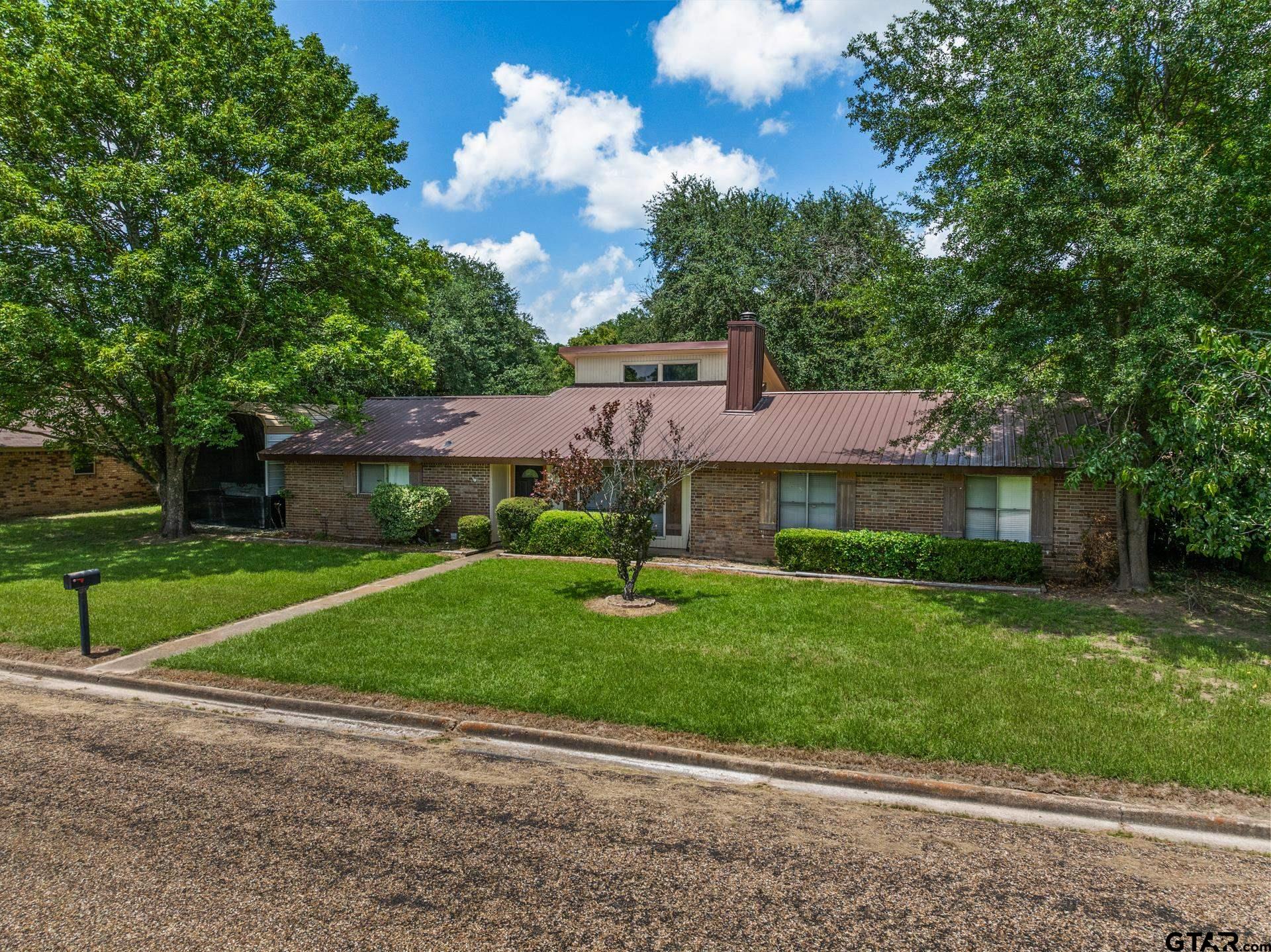 409 Brookwood Drive