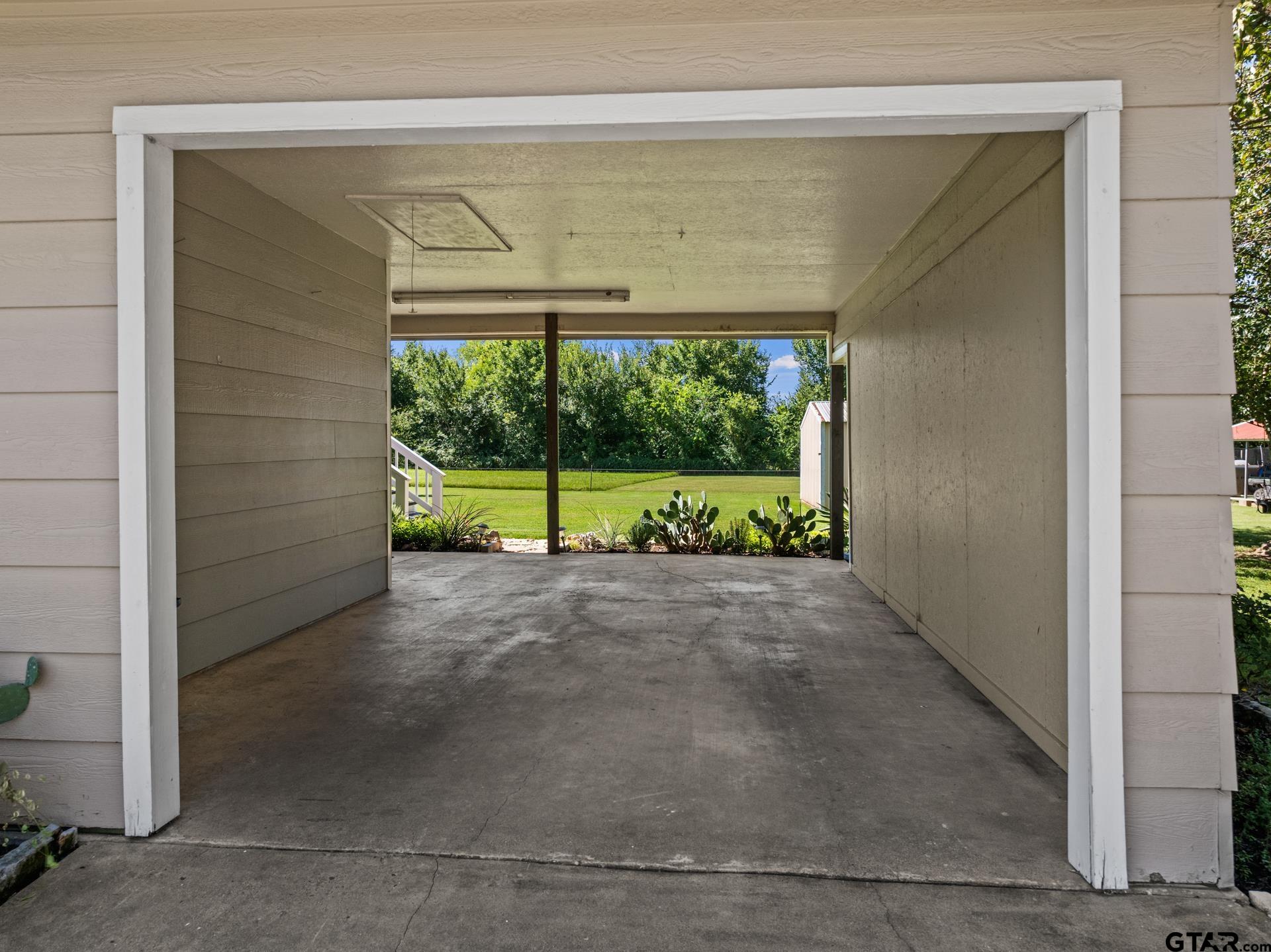751 NW County Road 1010