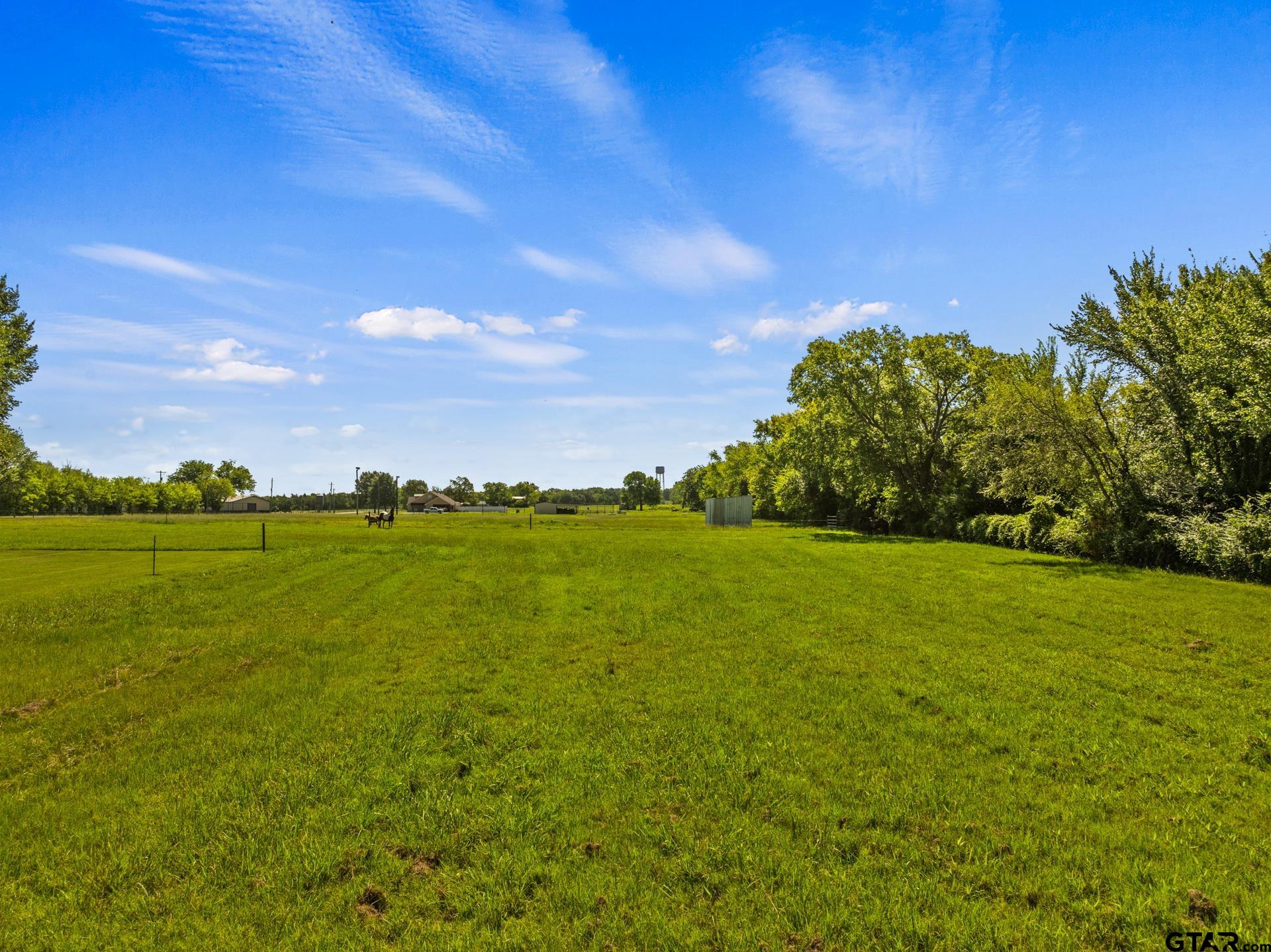 751 NW County Road 1010