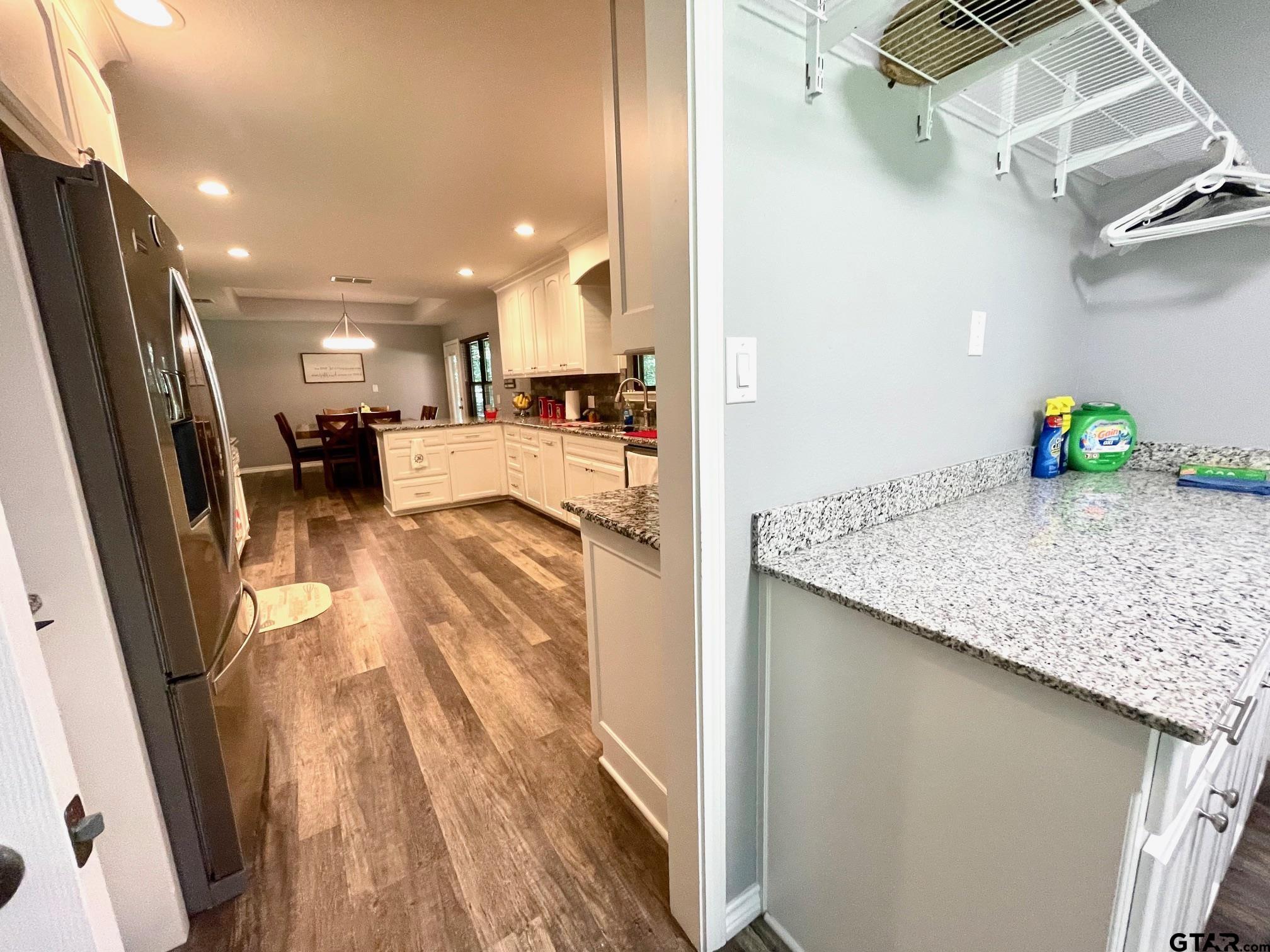 398 King Club Court