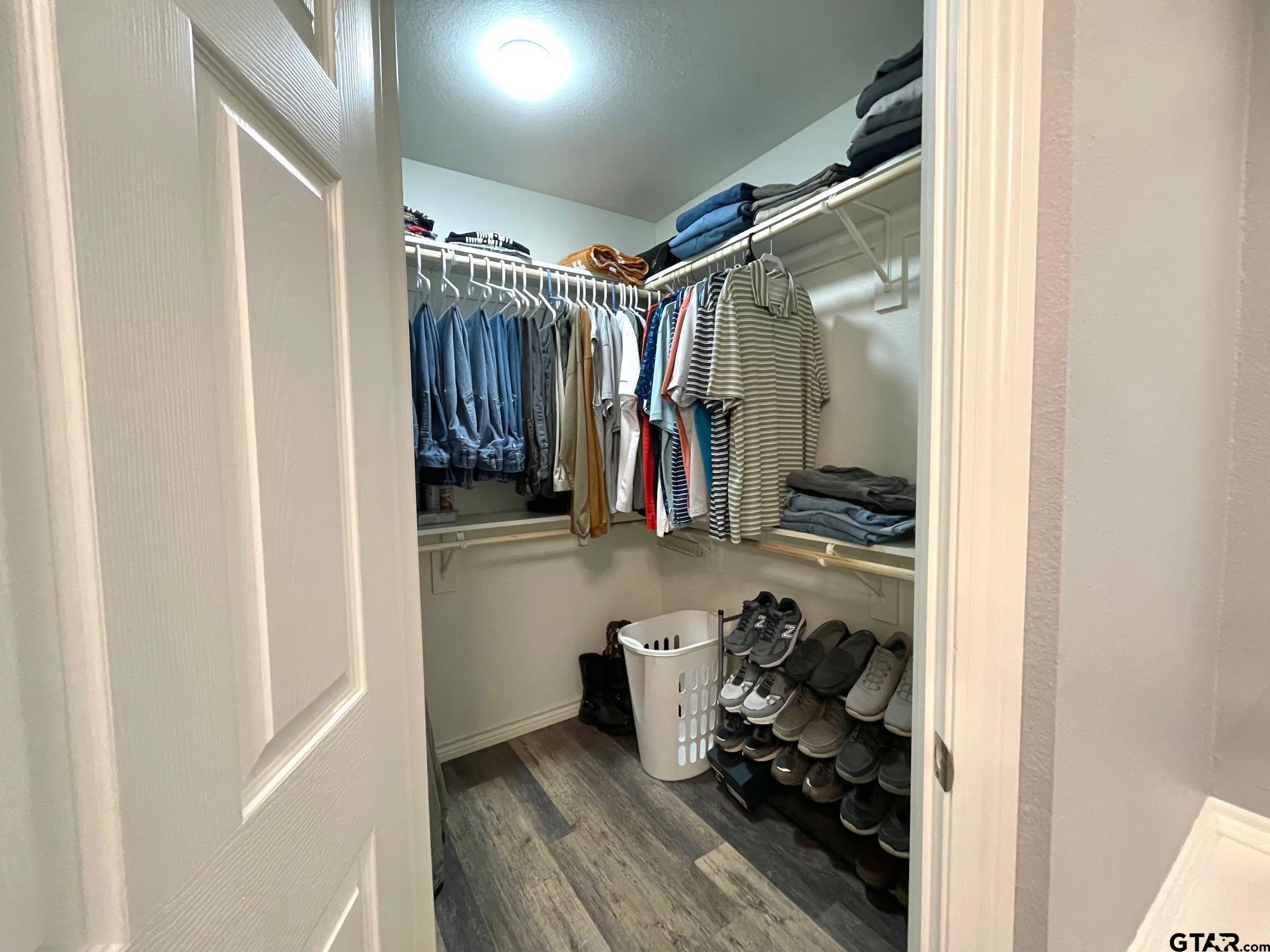 398 King Club Court