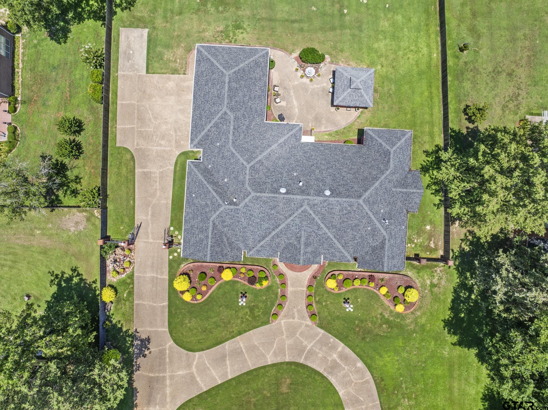 903 Deer Trail Ln