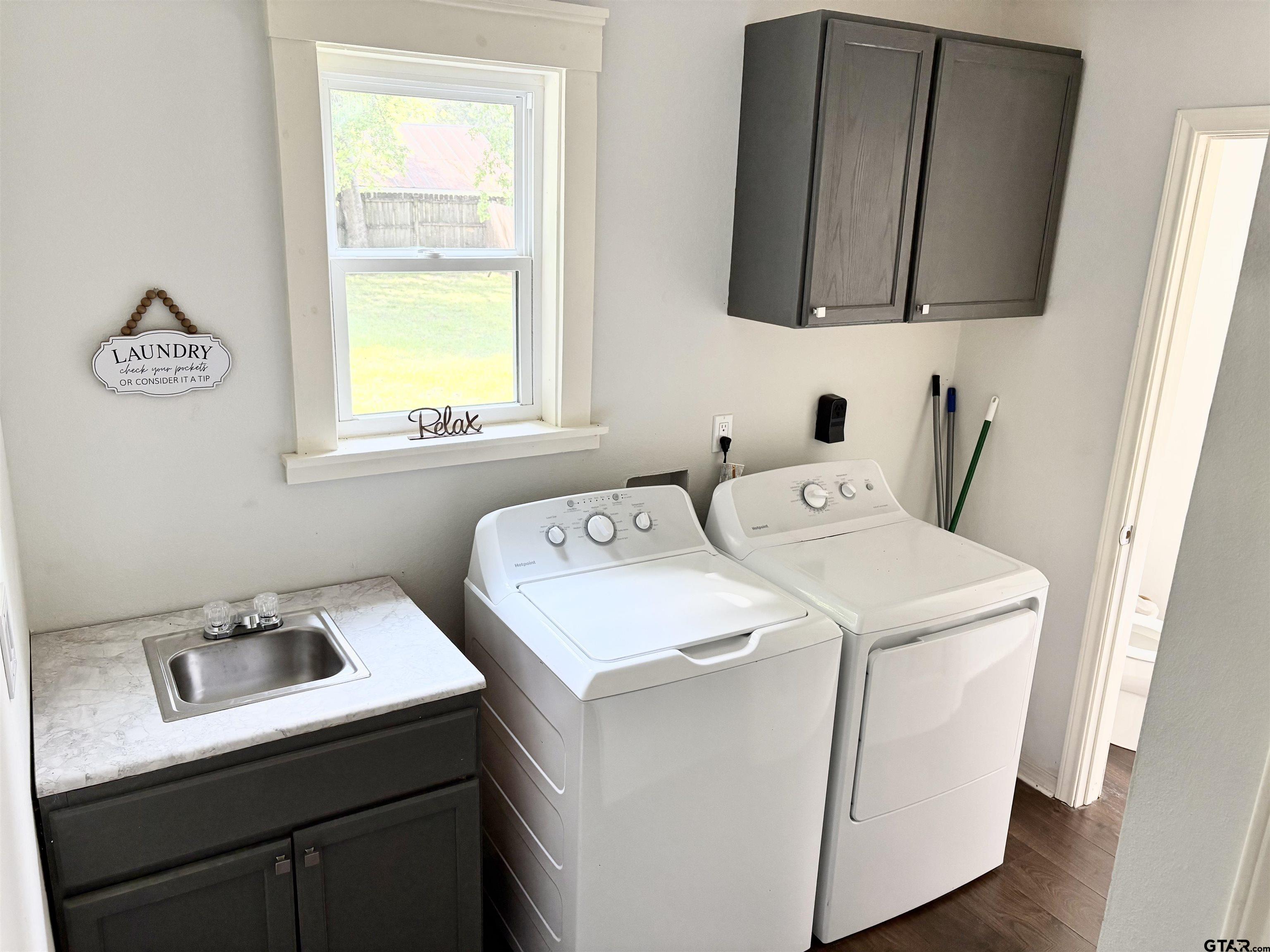 206 LIVE OAK