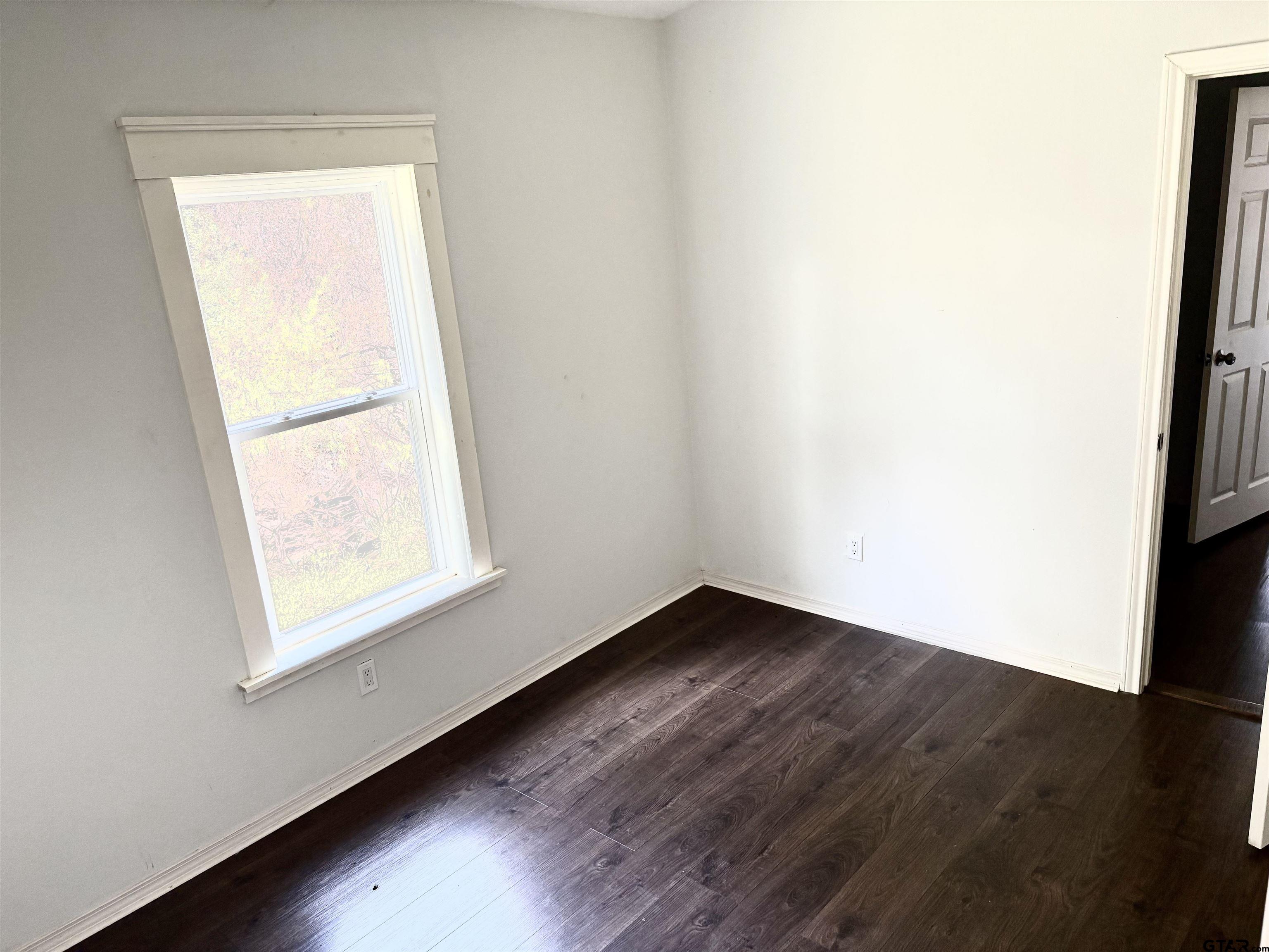 206 LIVE OAK