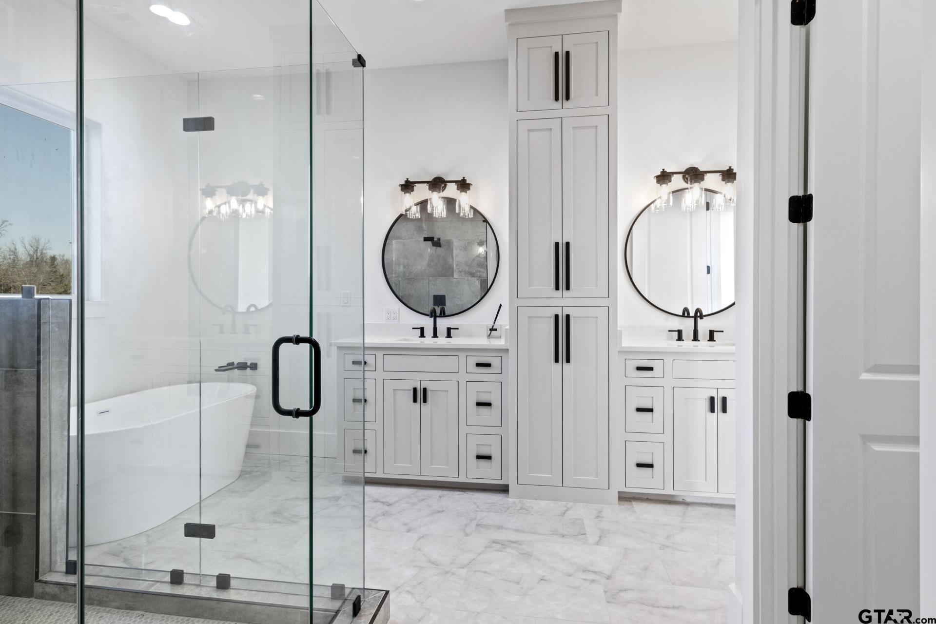 126 Private Road 2712