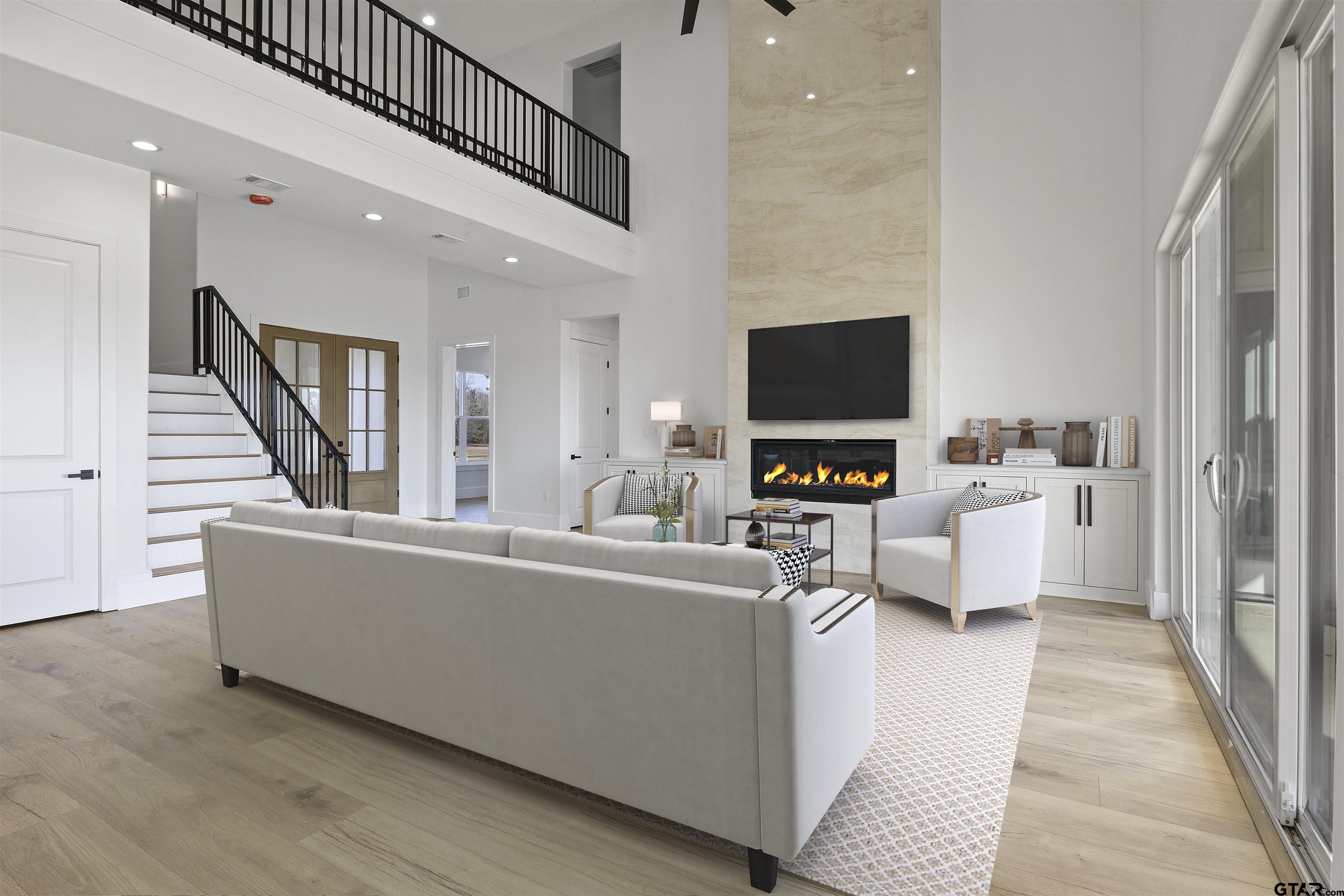 126 Private Road 2712