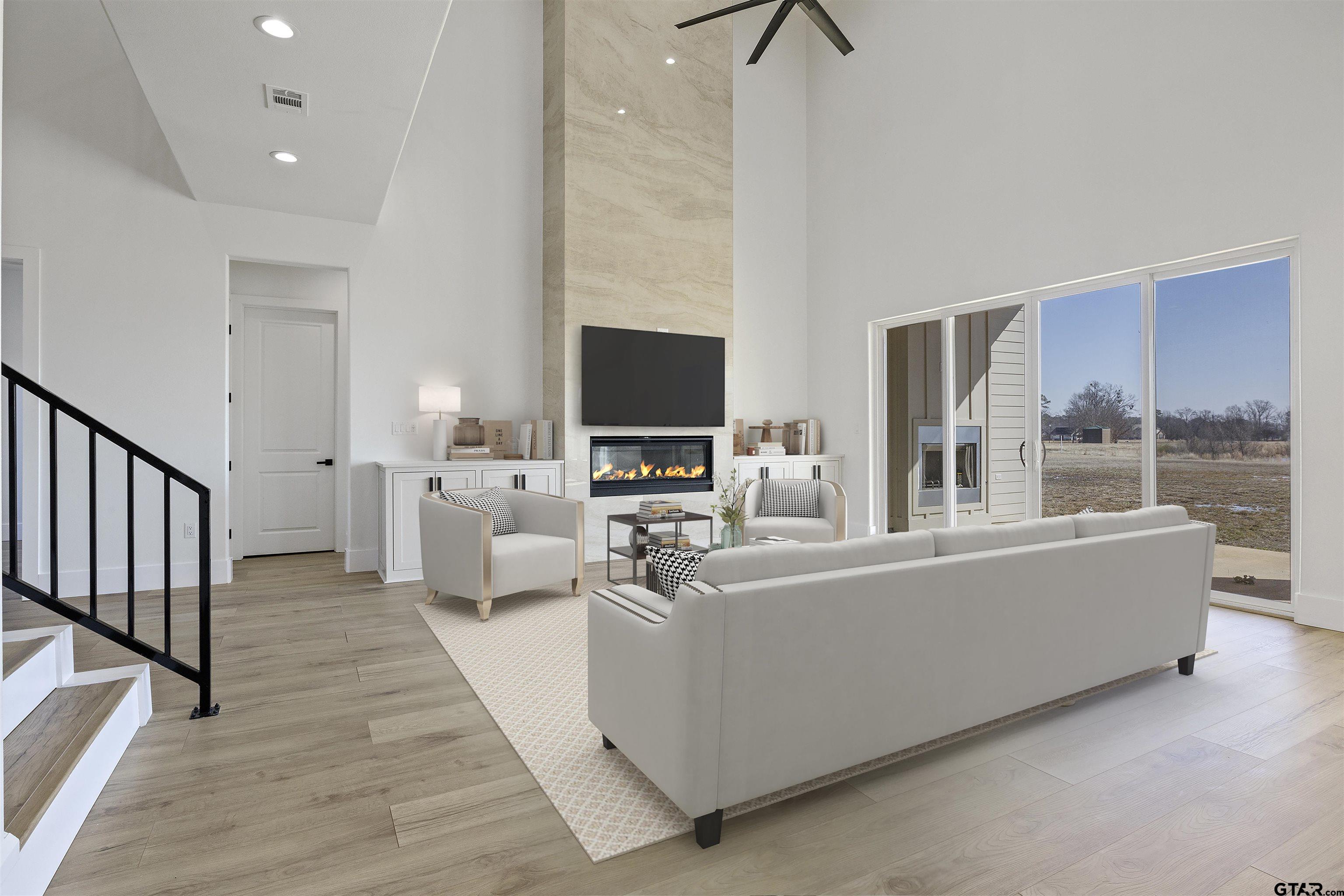 126 Private Road 2712