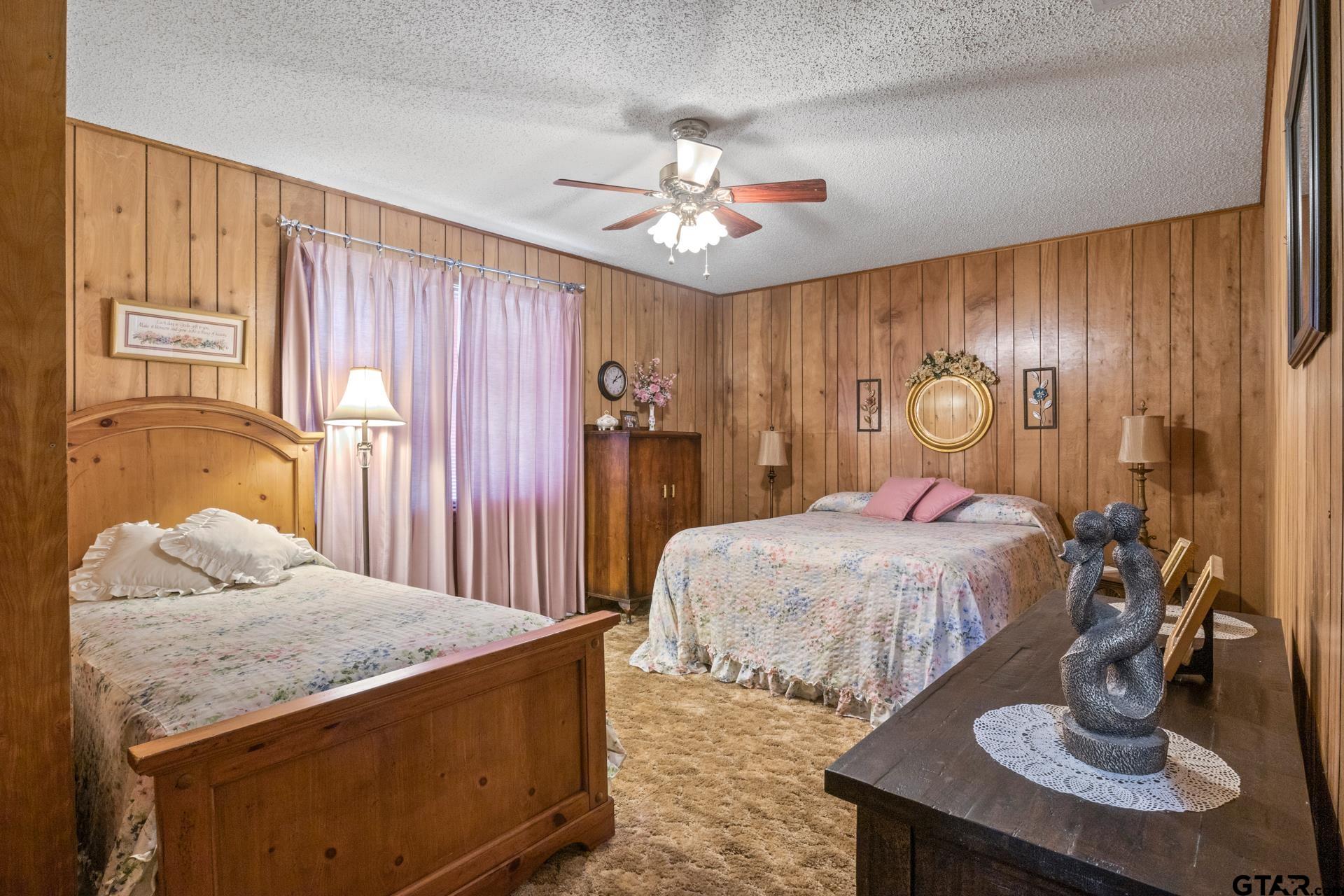 387 County Road 2675