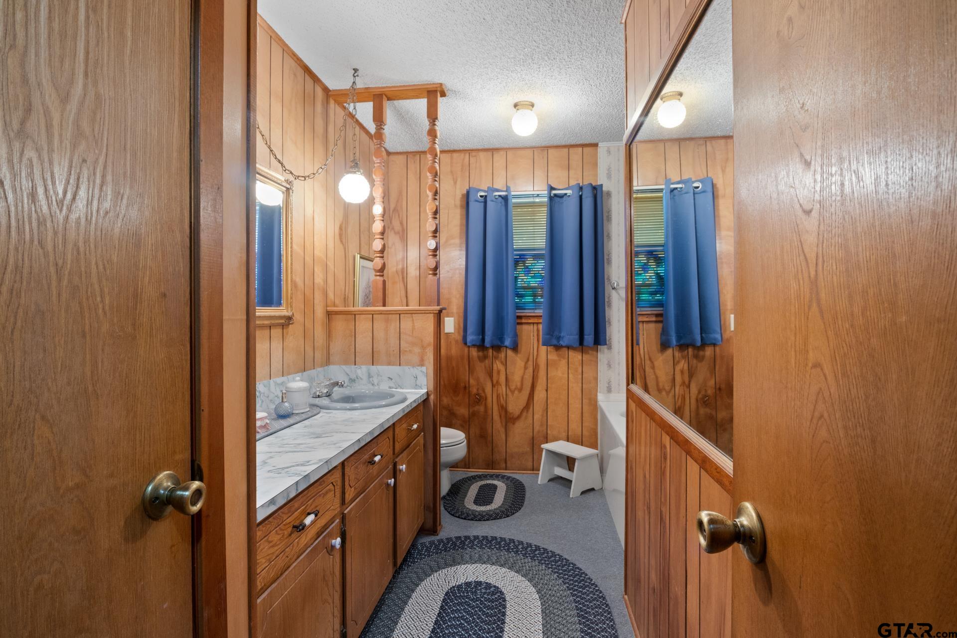 387 County Road 2675