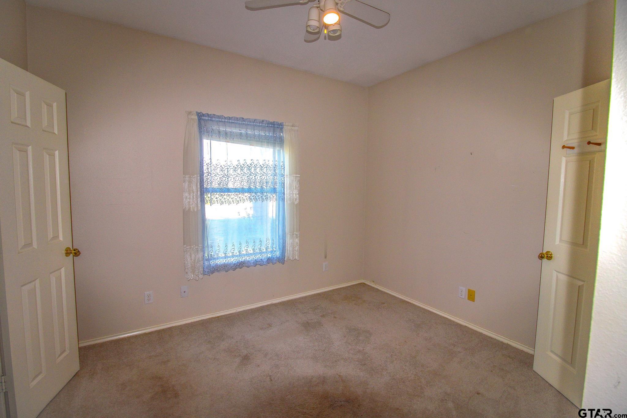 607 Mustang Dr