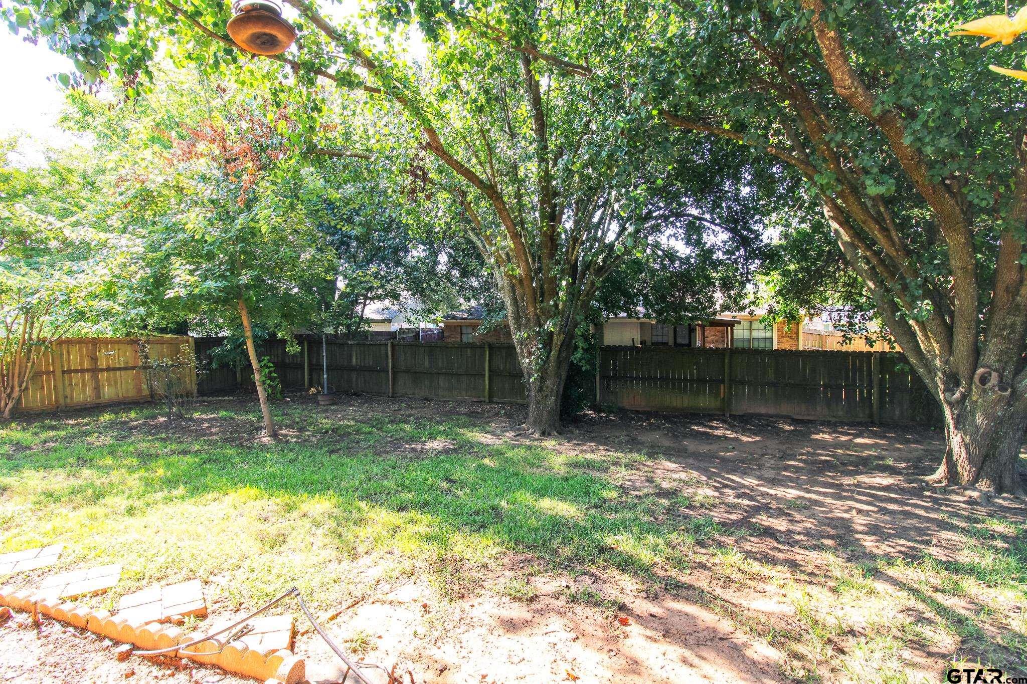 607 Mustang Dr