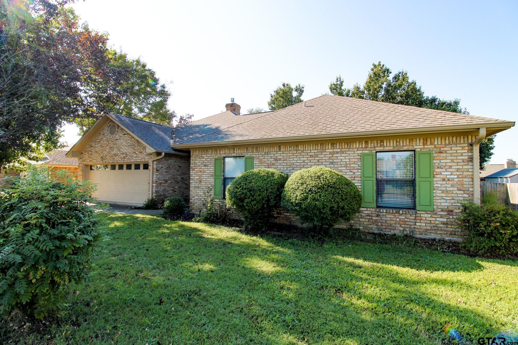 607 Mustang Dr