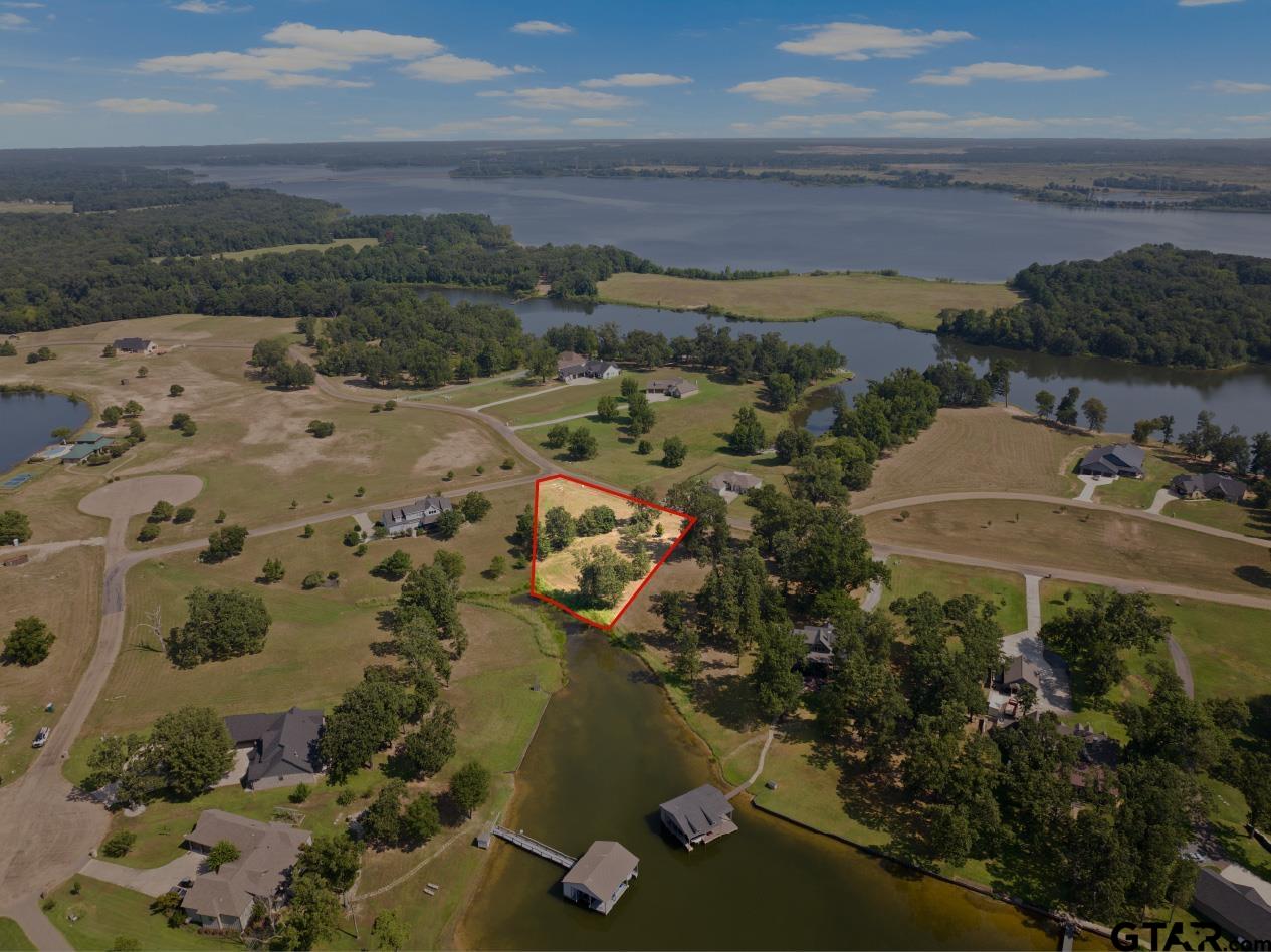 232 Private Road 2712