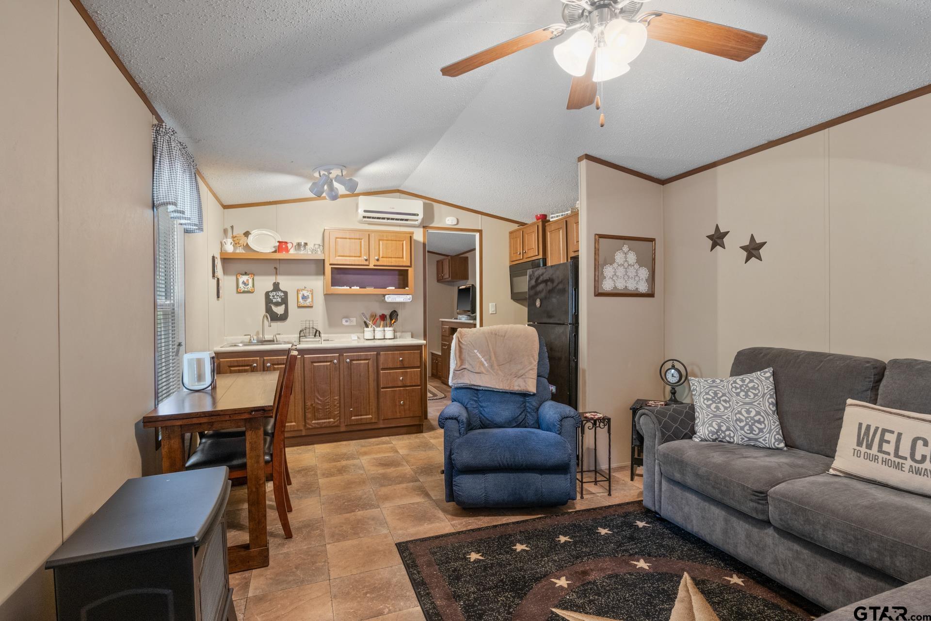 1114 County Road 3430