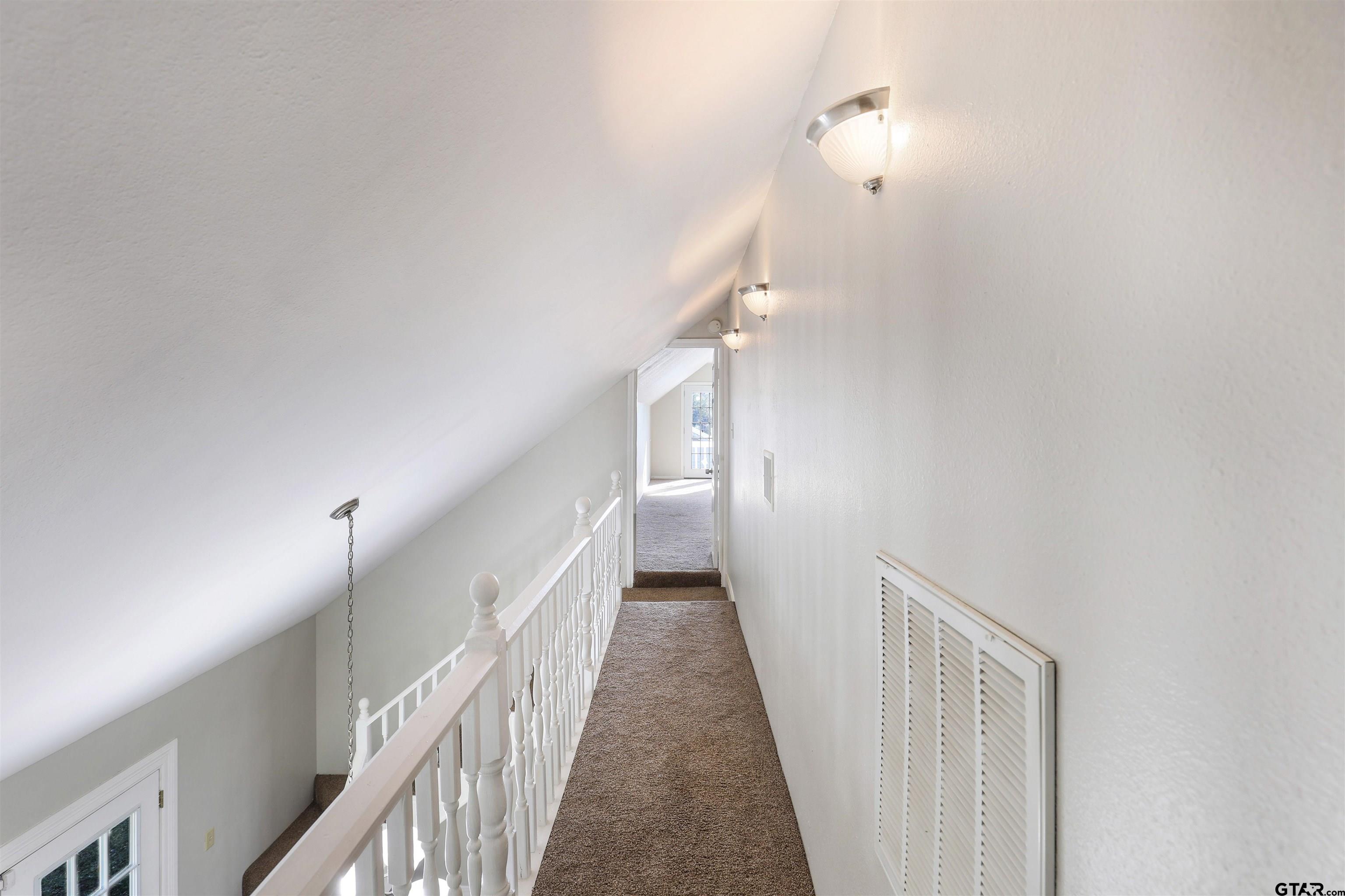 118 E G McMillan Way