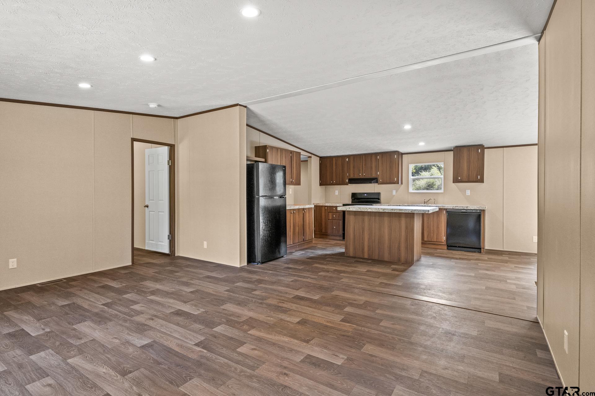 251 County Road 2603