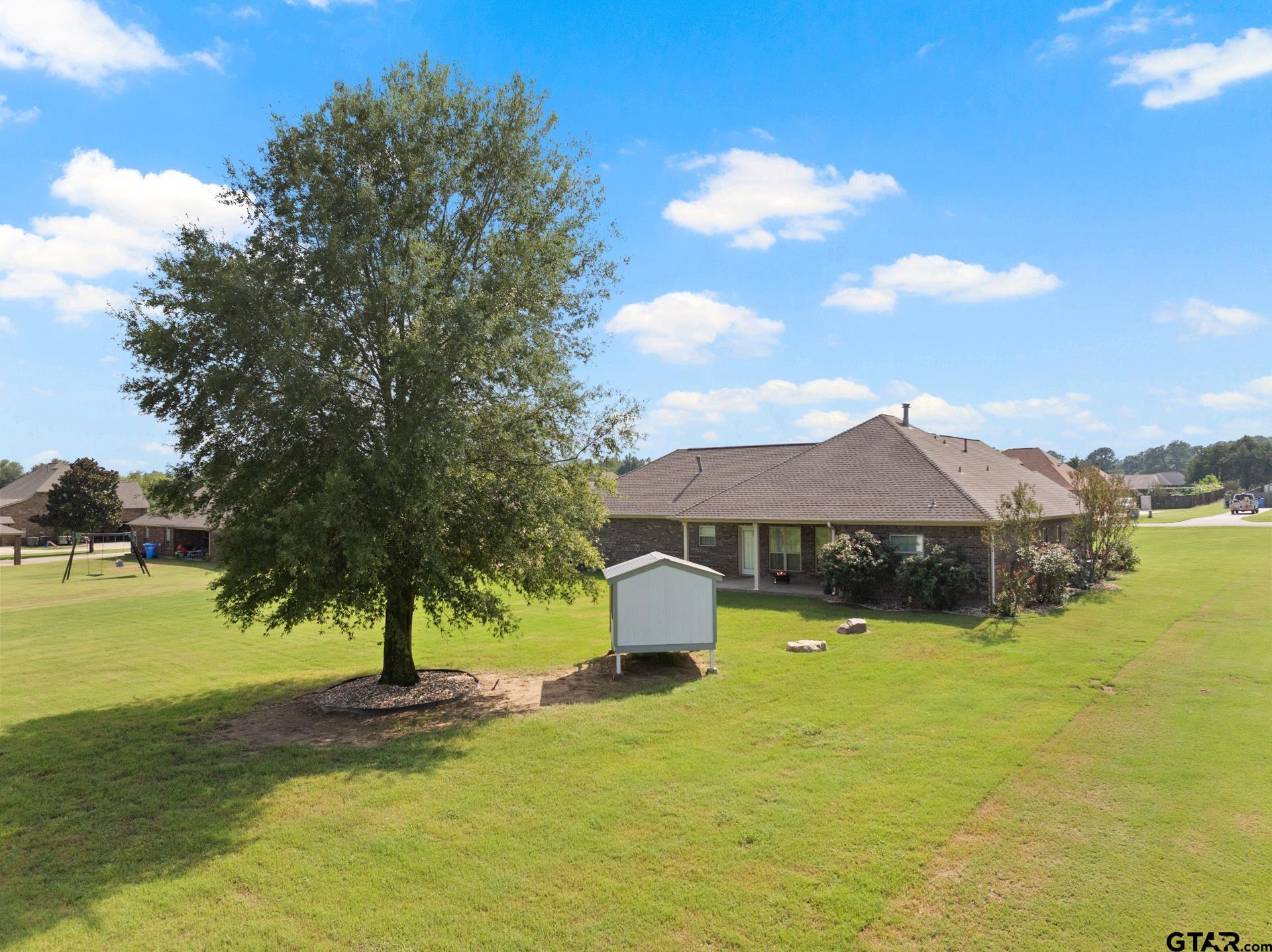 299 Private Road 54166