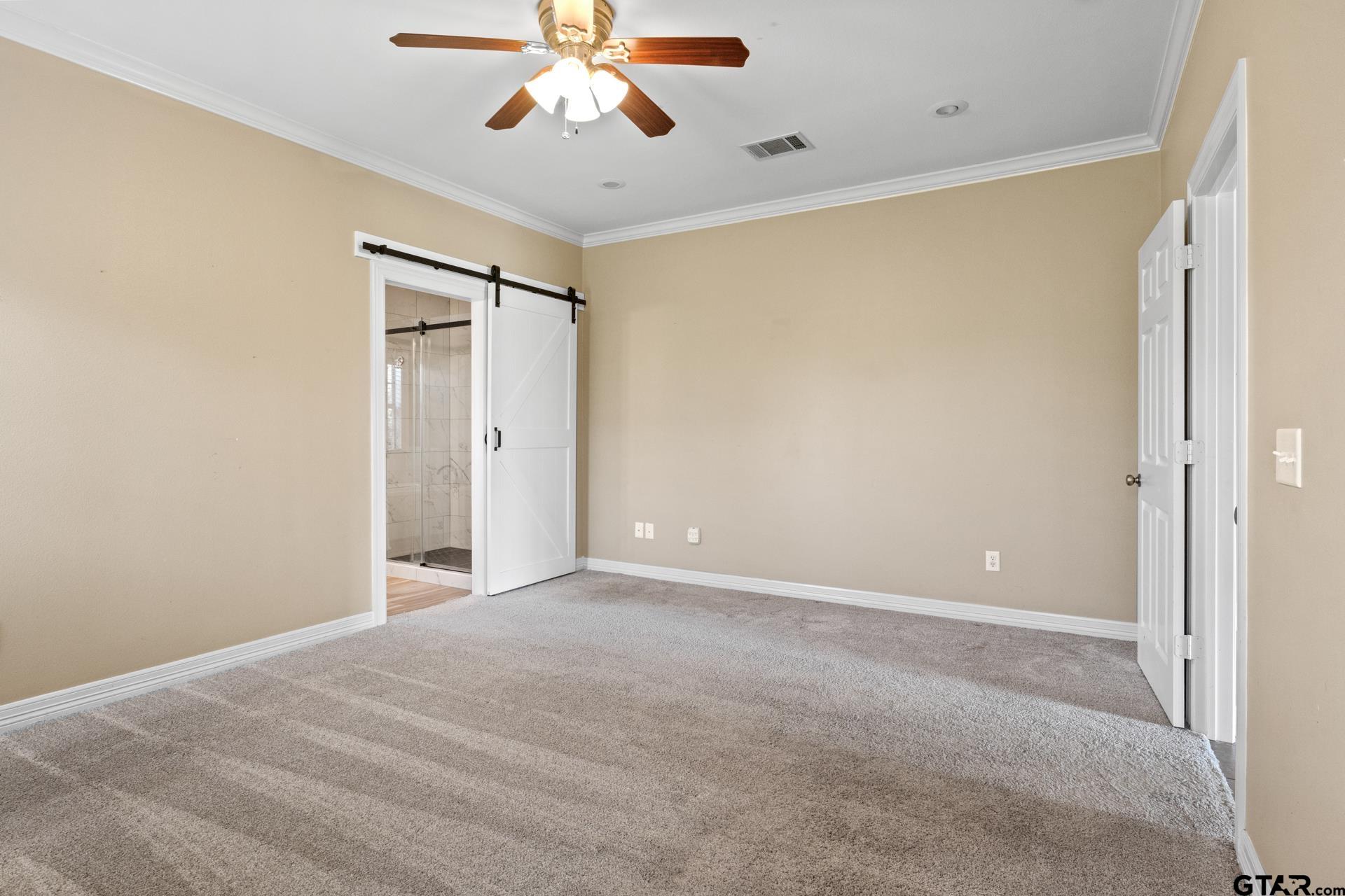 299 Private Road 54166