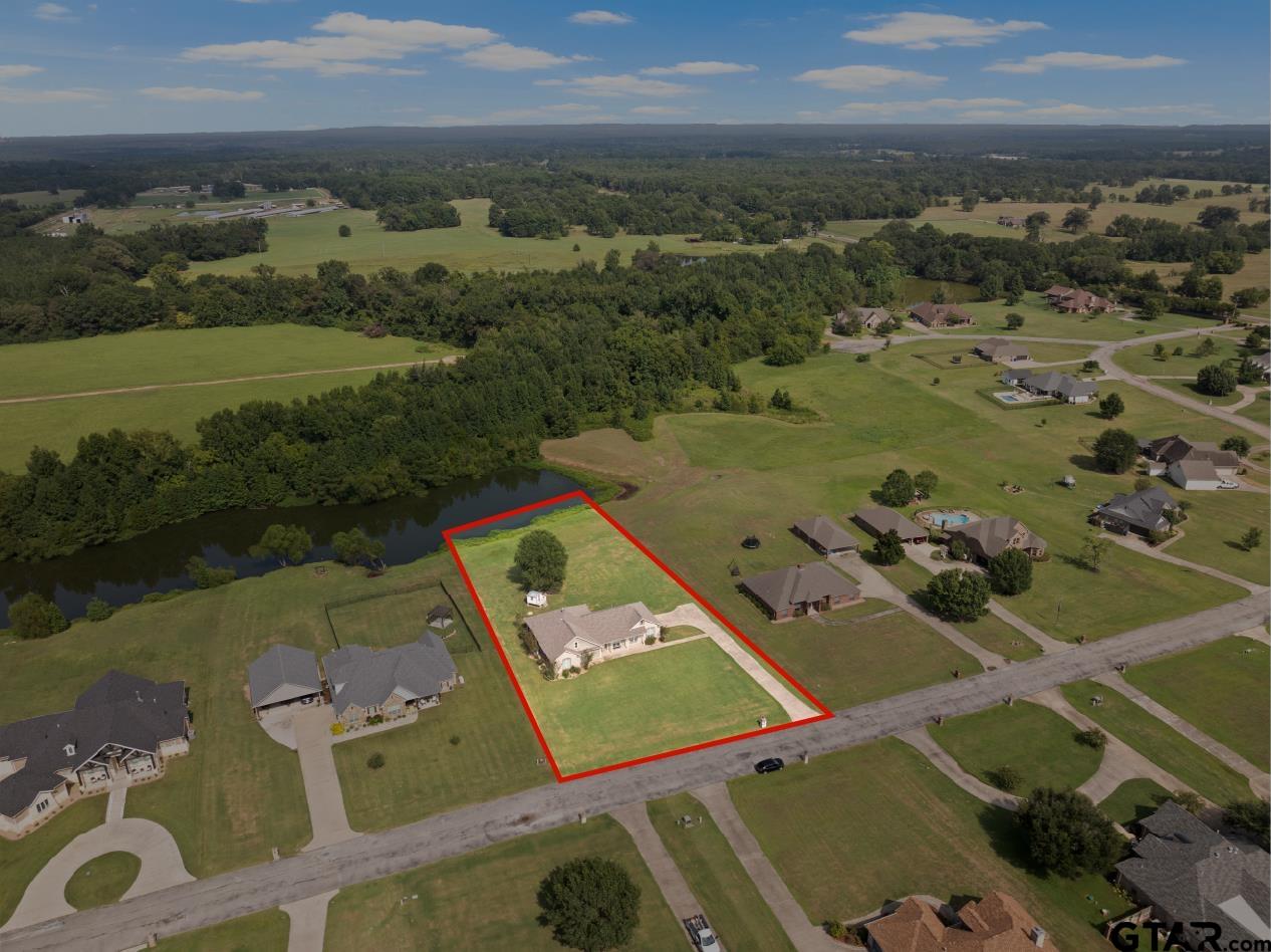 299 Private Road 54166