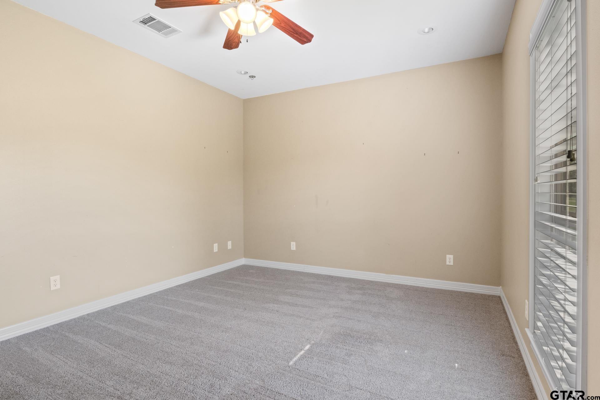 299 Private Road 54166