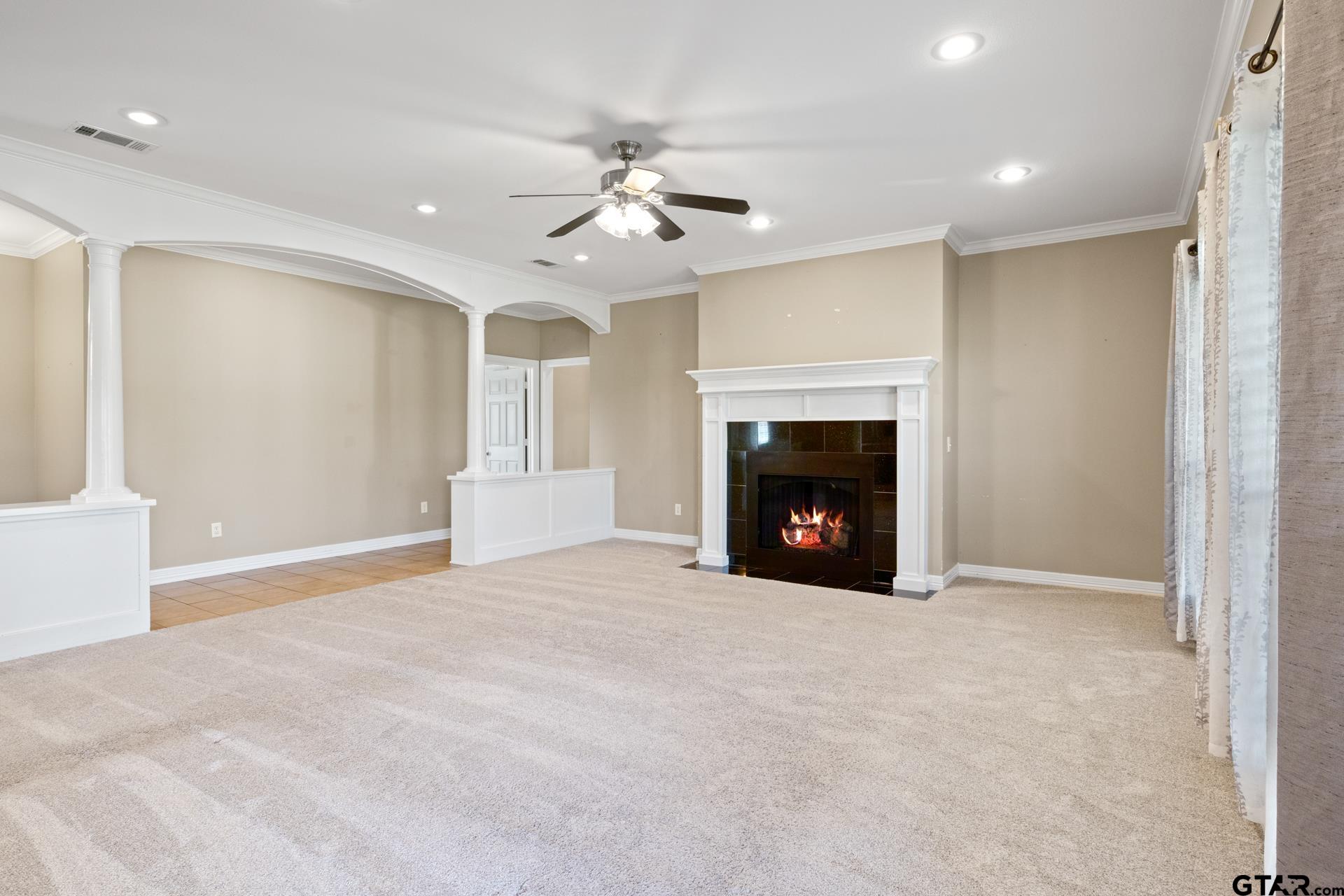 299 Private Road 54166
