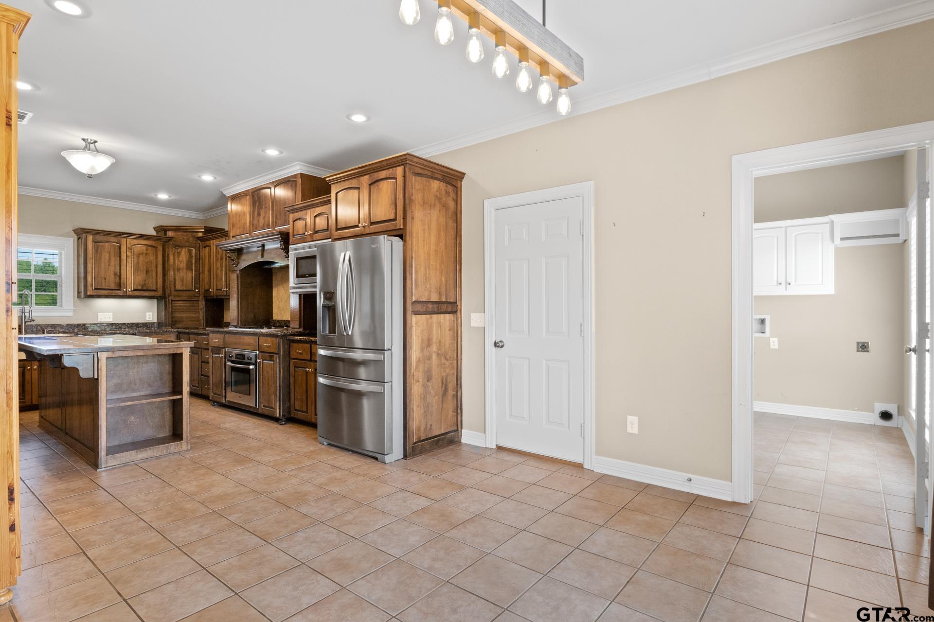 299 Private Road 54166