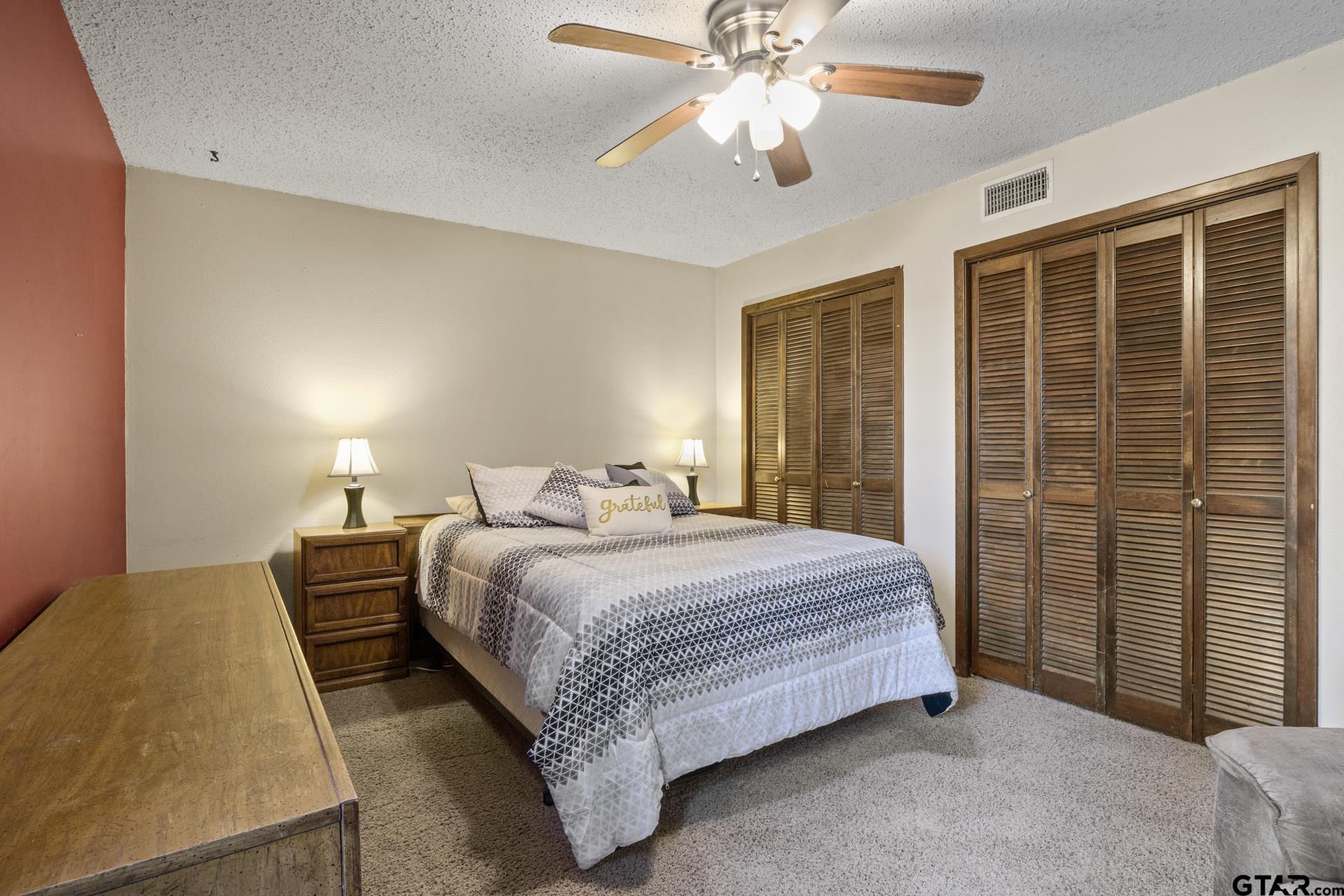 34 Nevills Rd