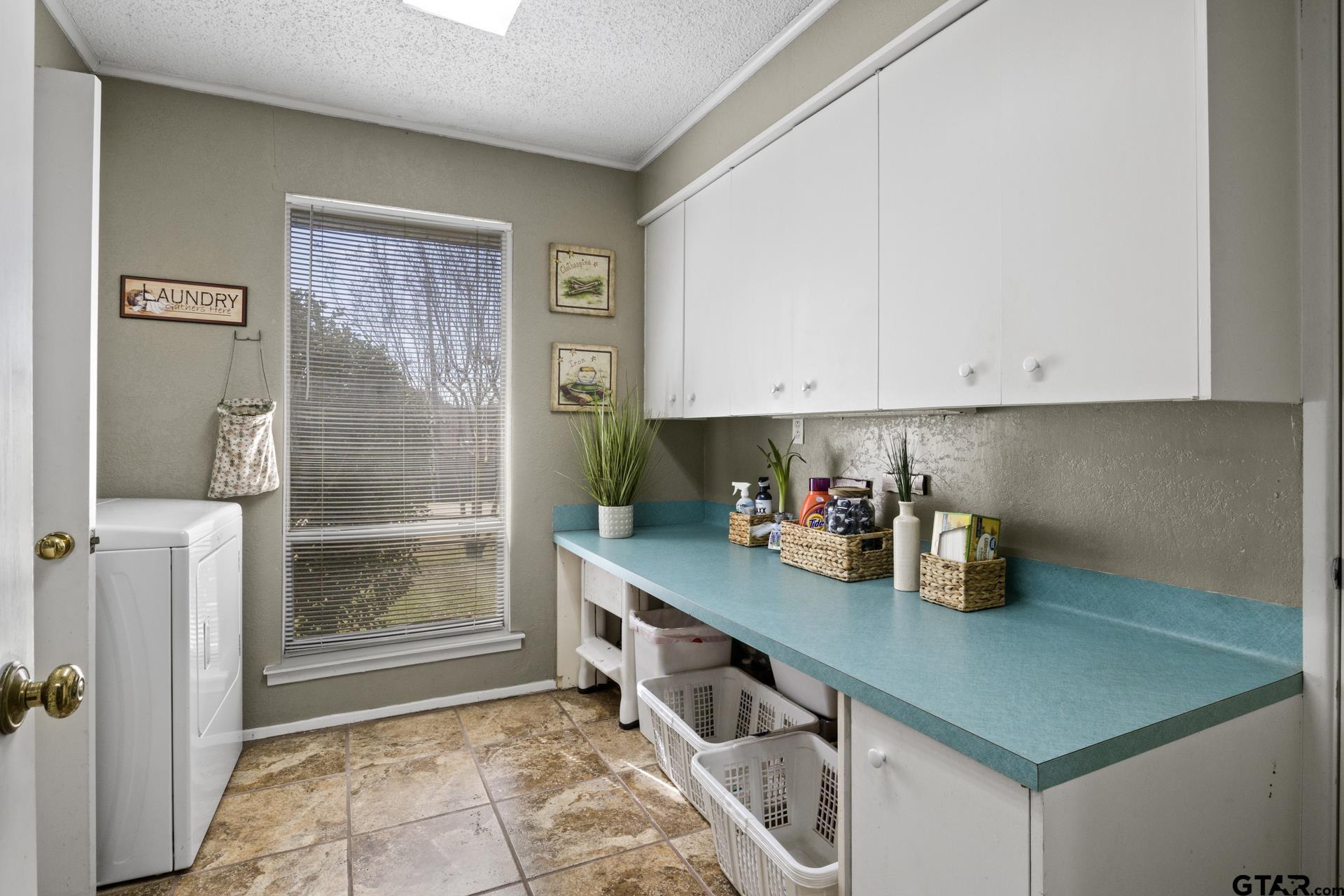34 Nevills Rd