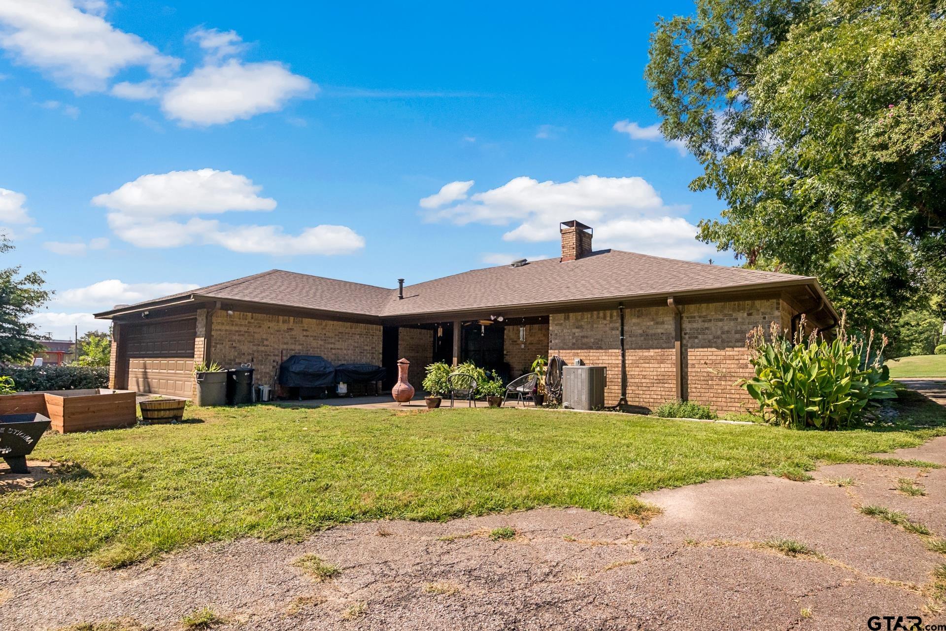 231 Quitman
