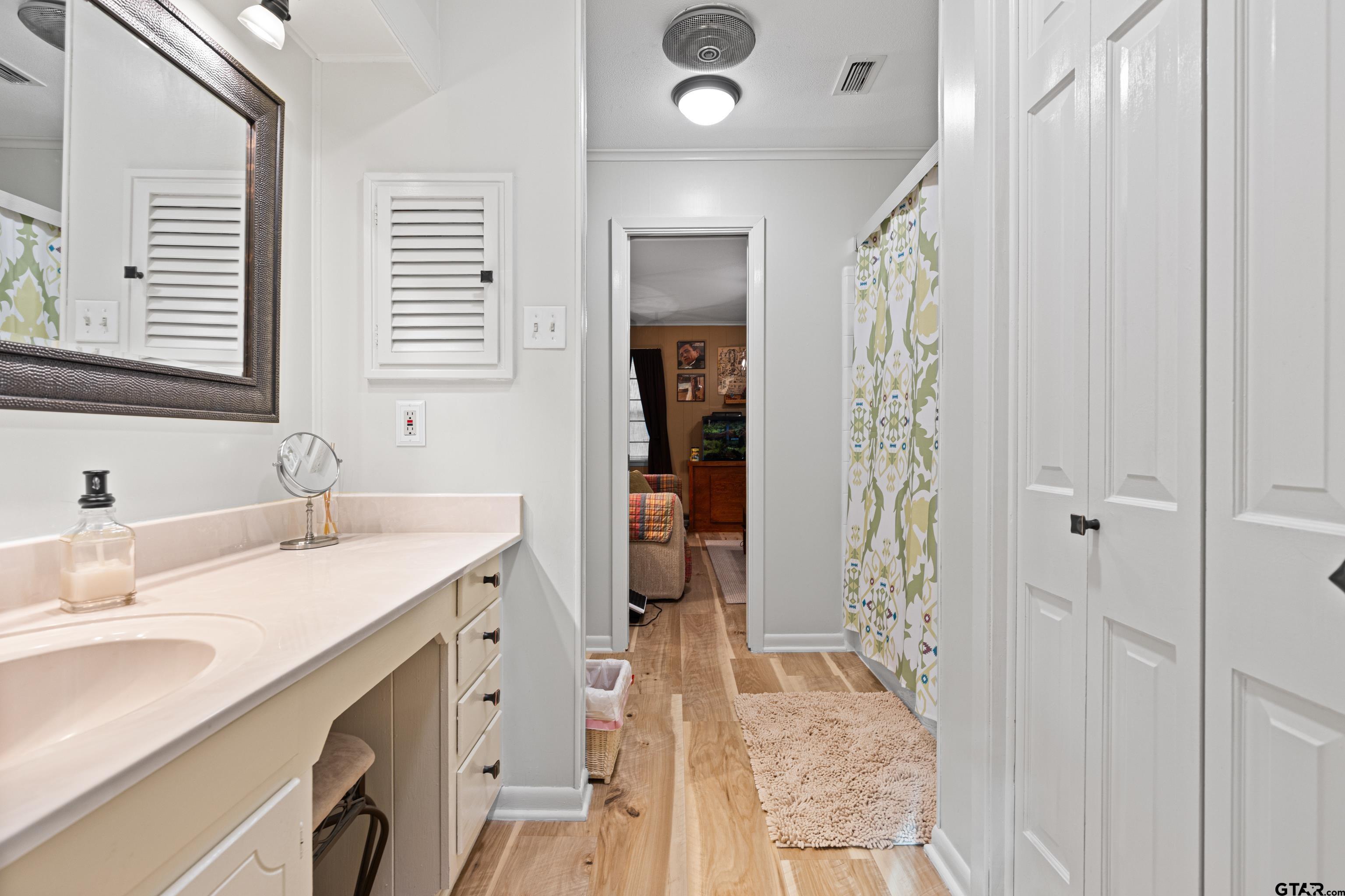 125 Private Road 3180