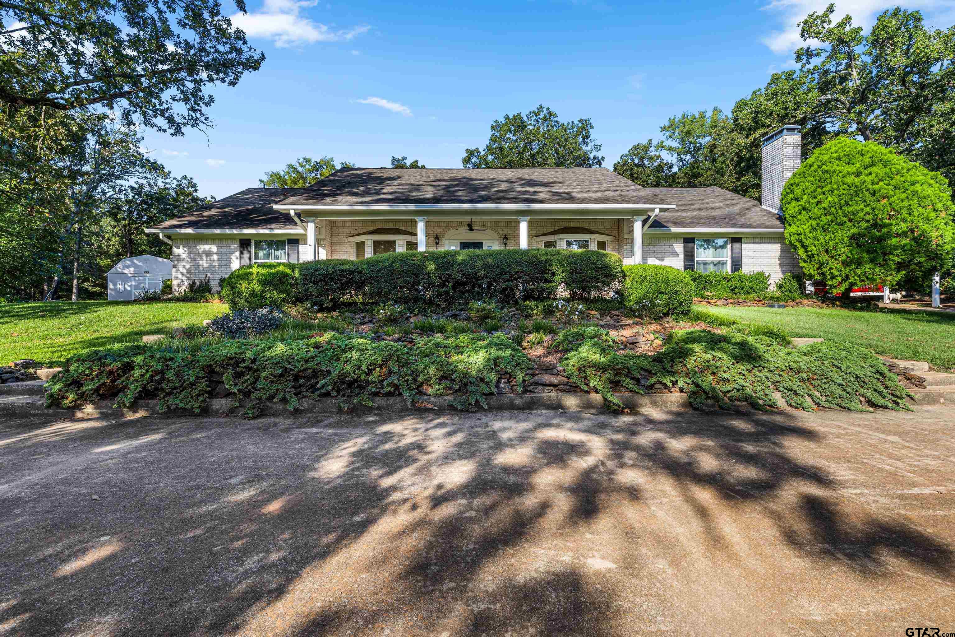 125 Private Road 3180