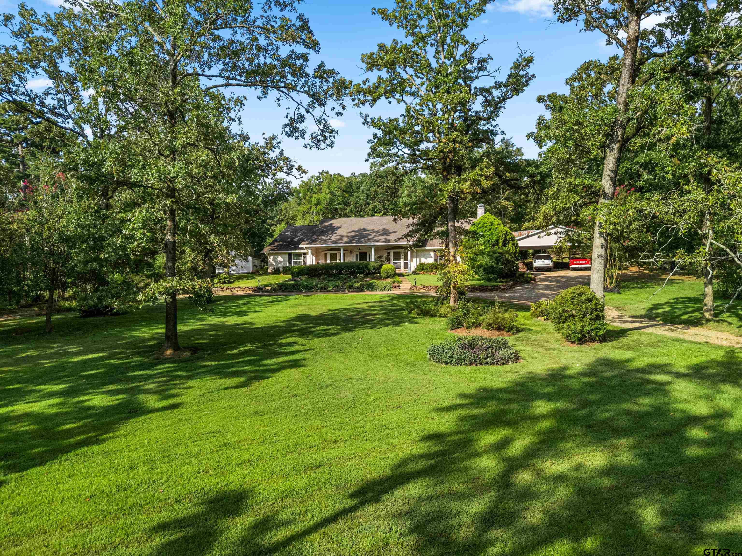 125 Private Road 3180