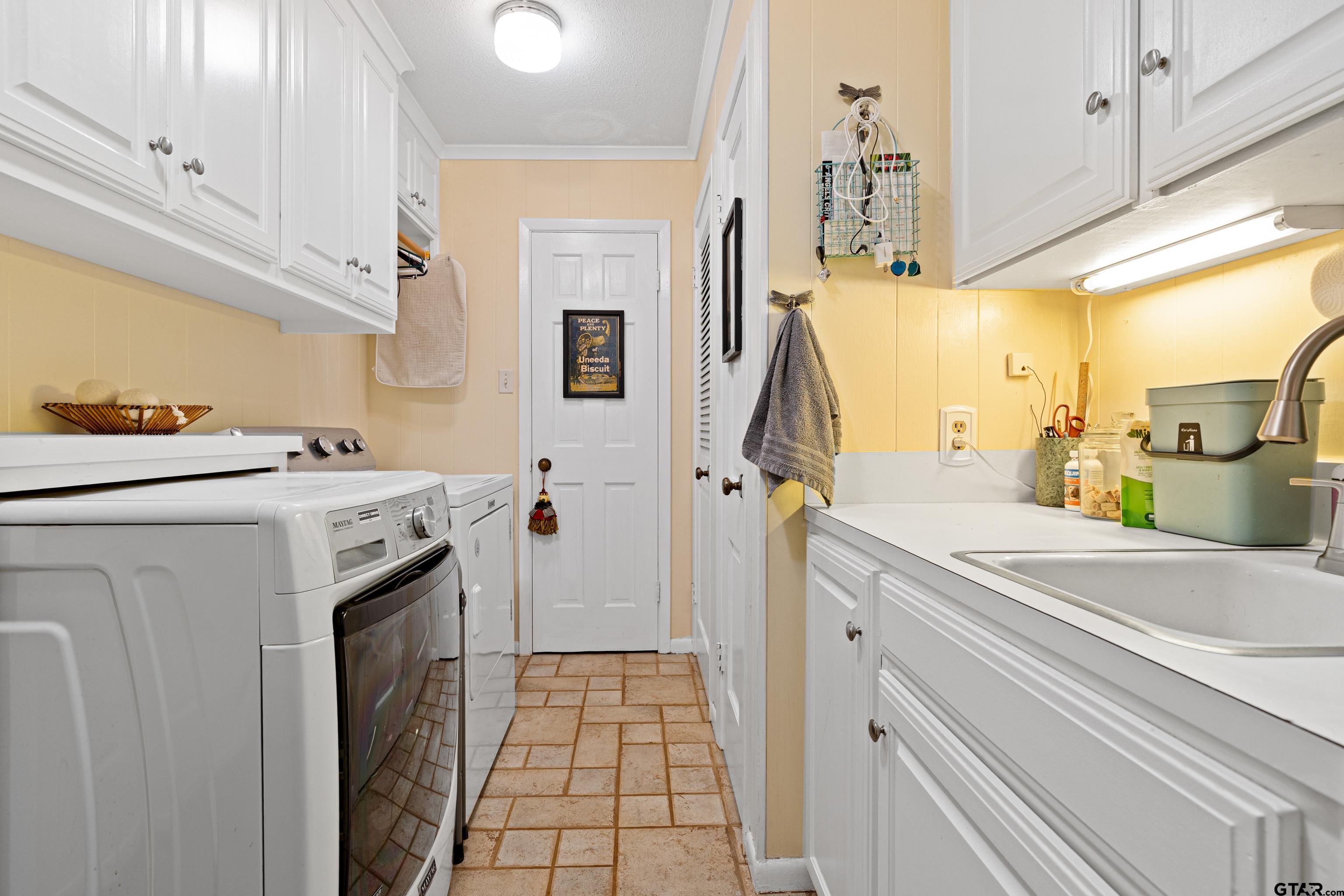 125 Private Road 3180