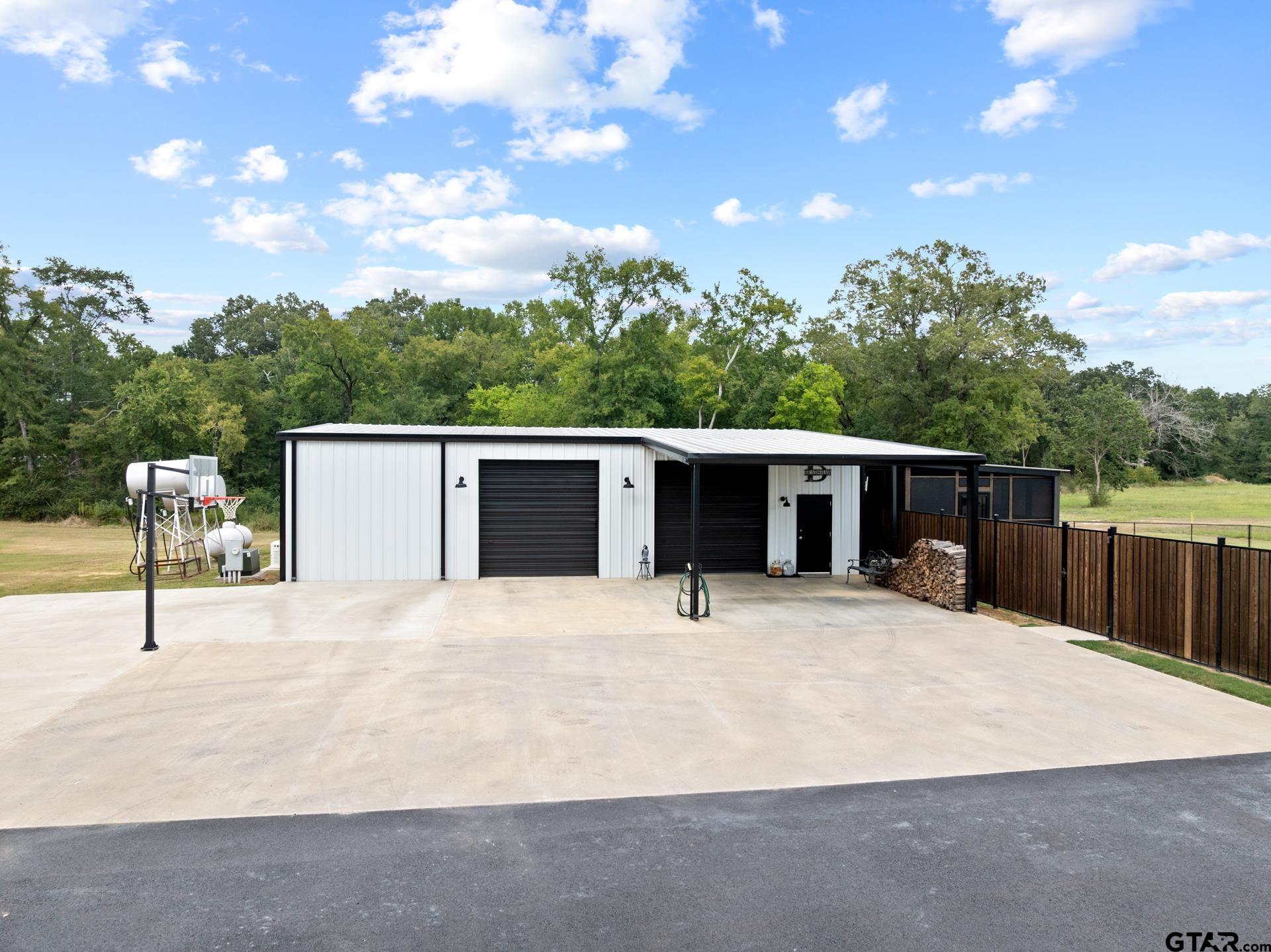 8091 Hwy 37 S