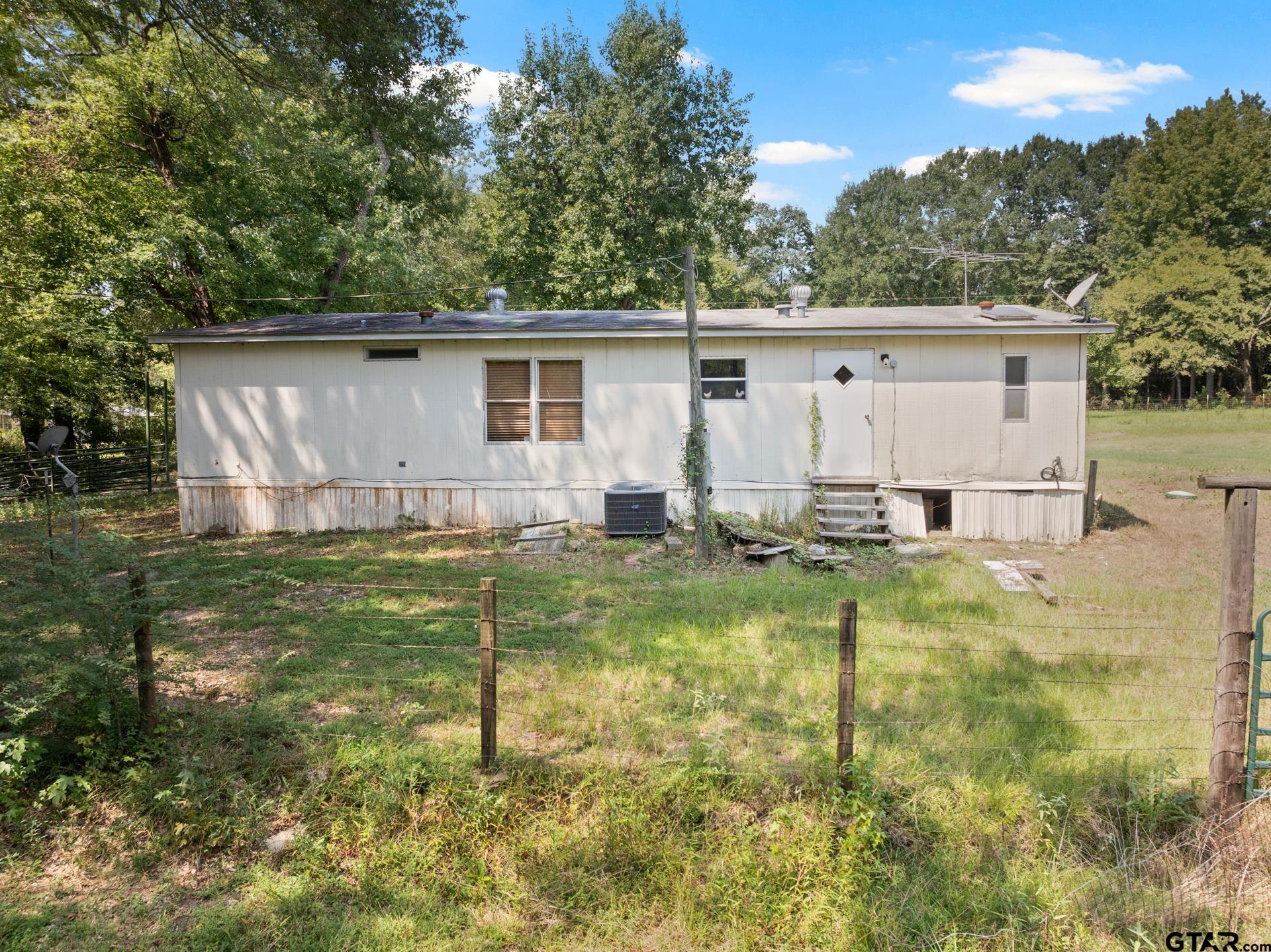 3926 Pignut Rd