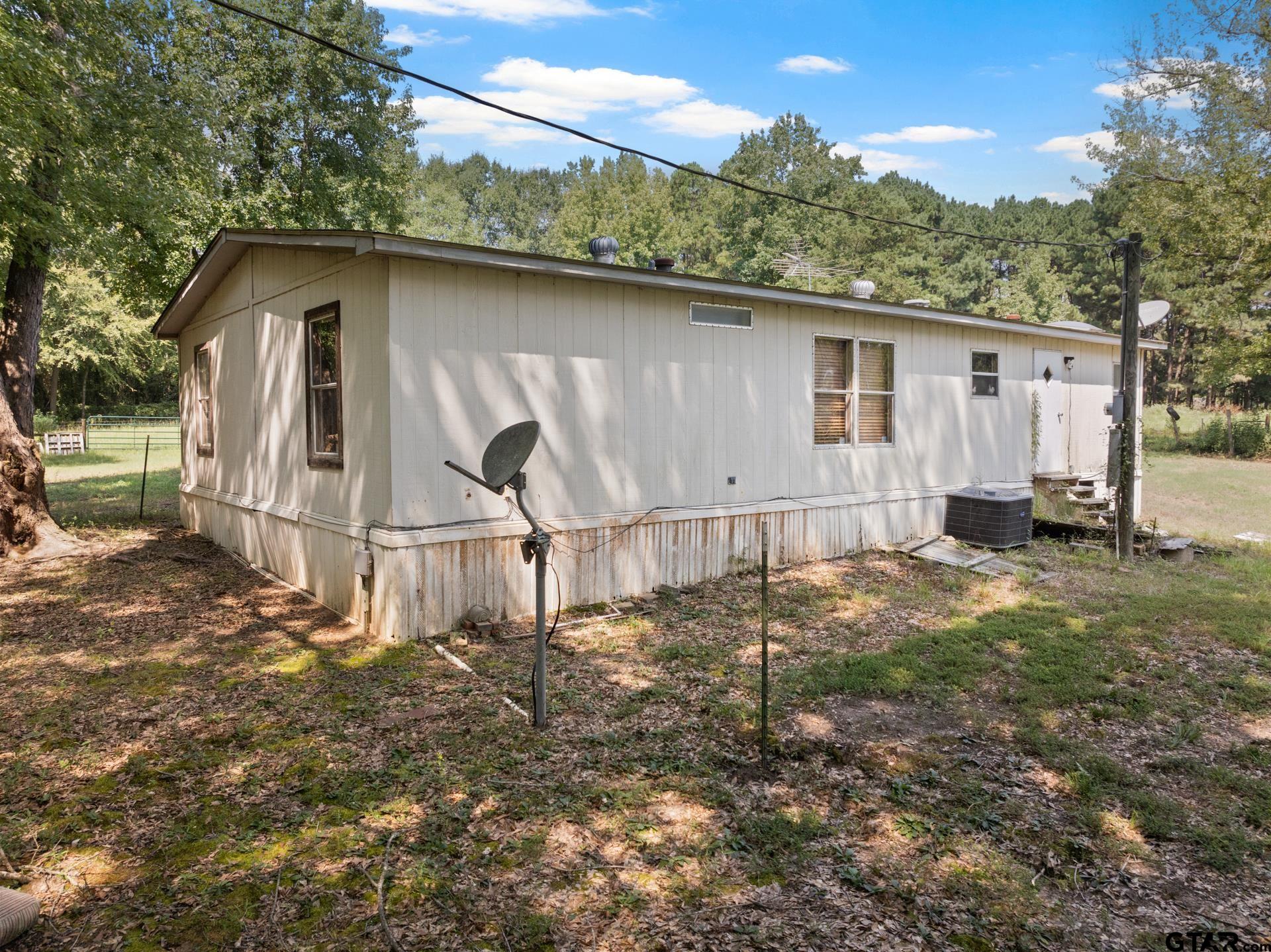 3926 Pignut Rd