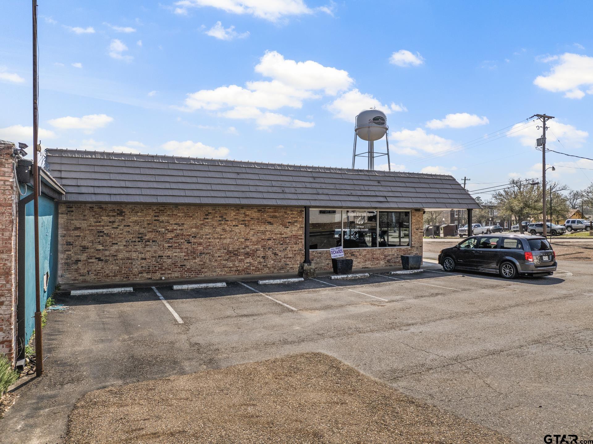 204 E Main Street 