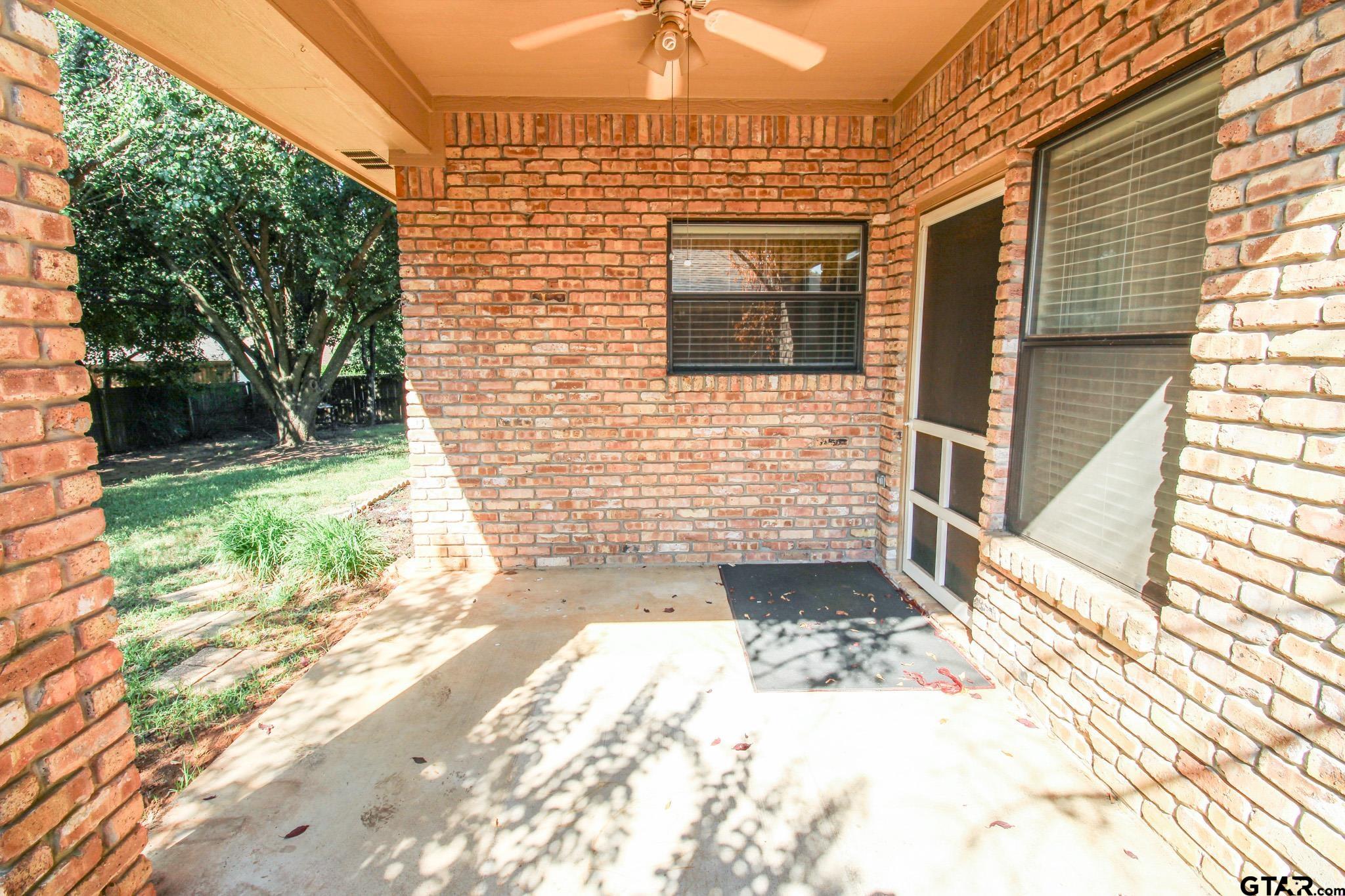607 Mustang Dr