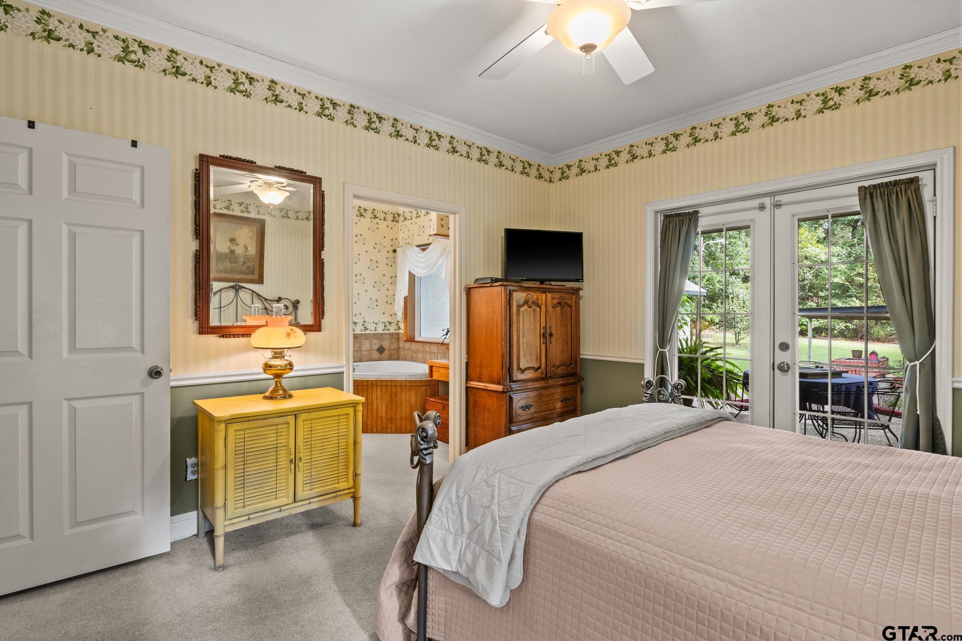 100 Private Road 4303