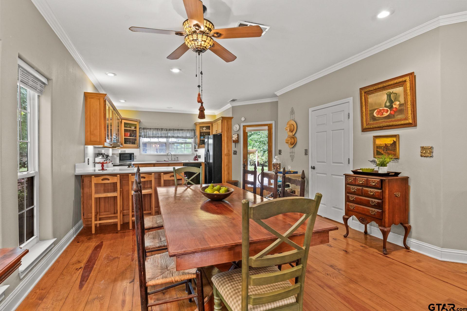 100 Private Road 4303