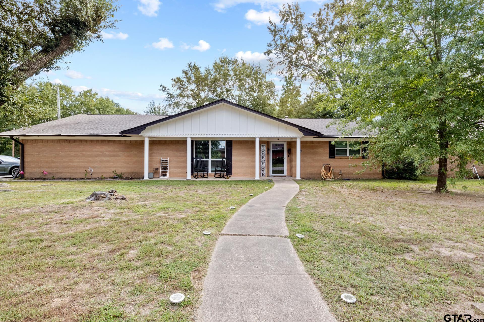 1503 Williams Ave