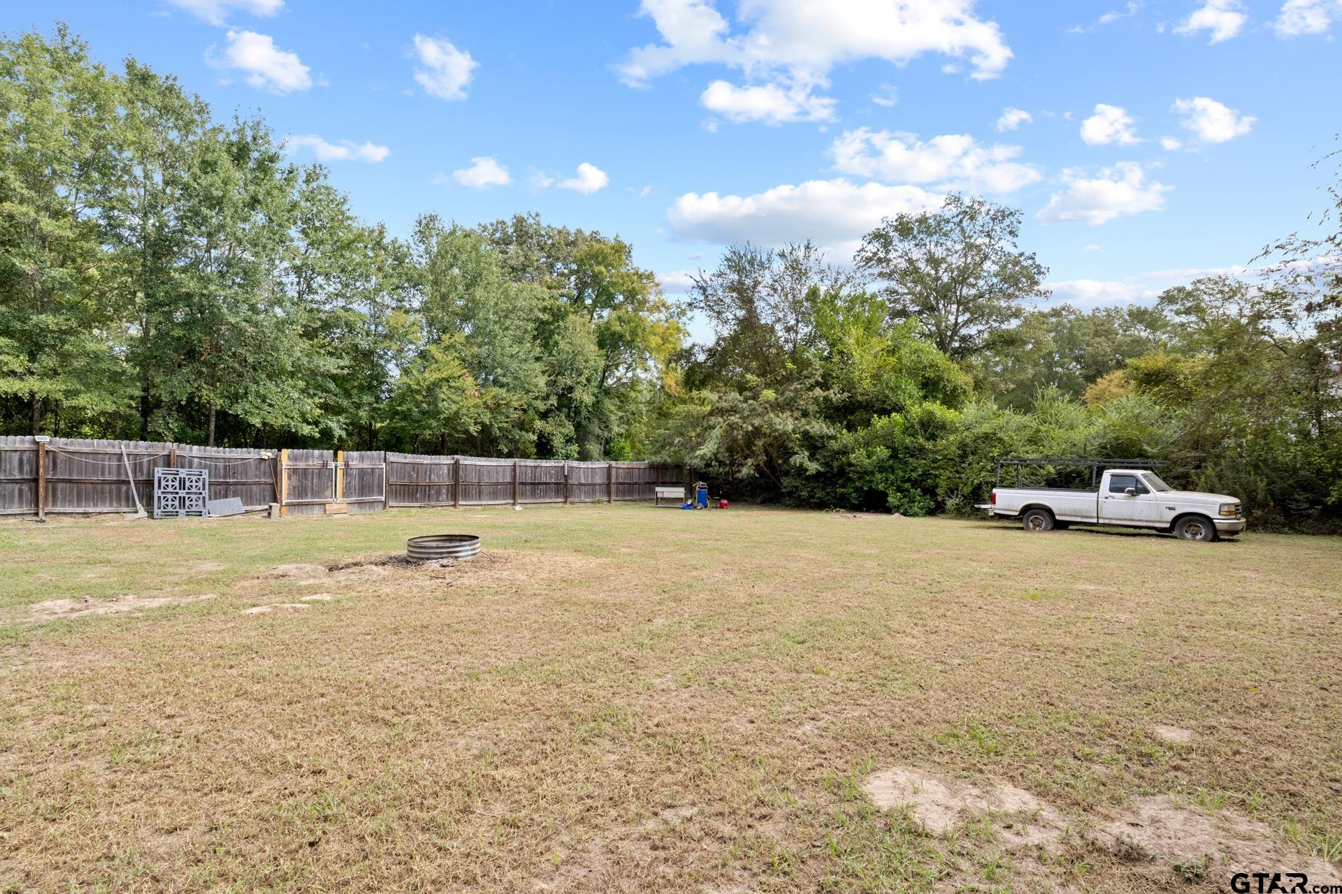 1503 Williams Ave