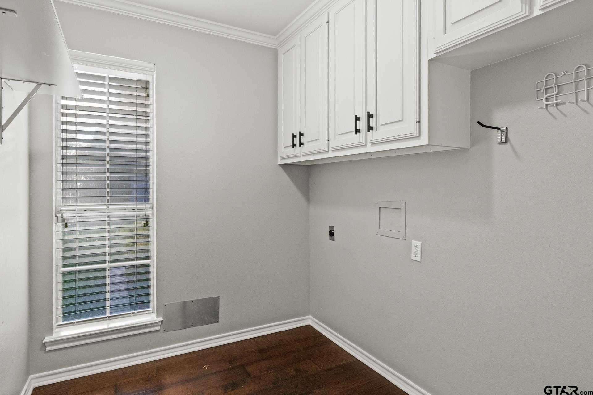 100 Turnberry Circle