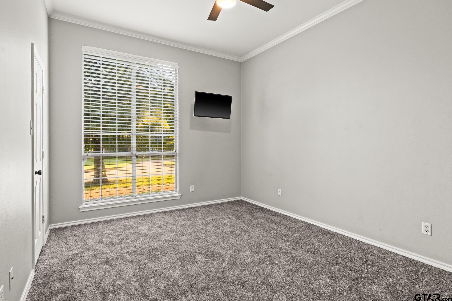 100 Turnberry Circle