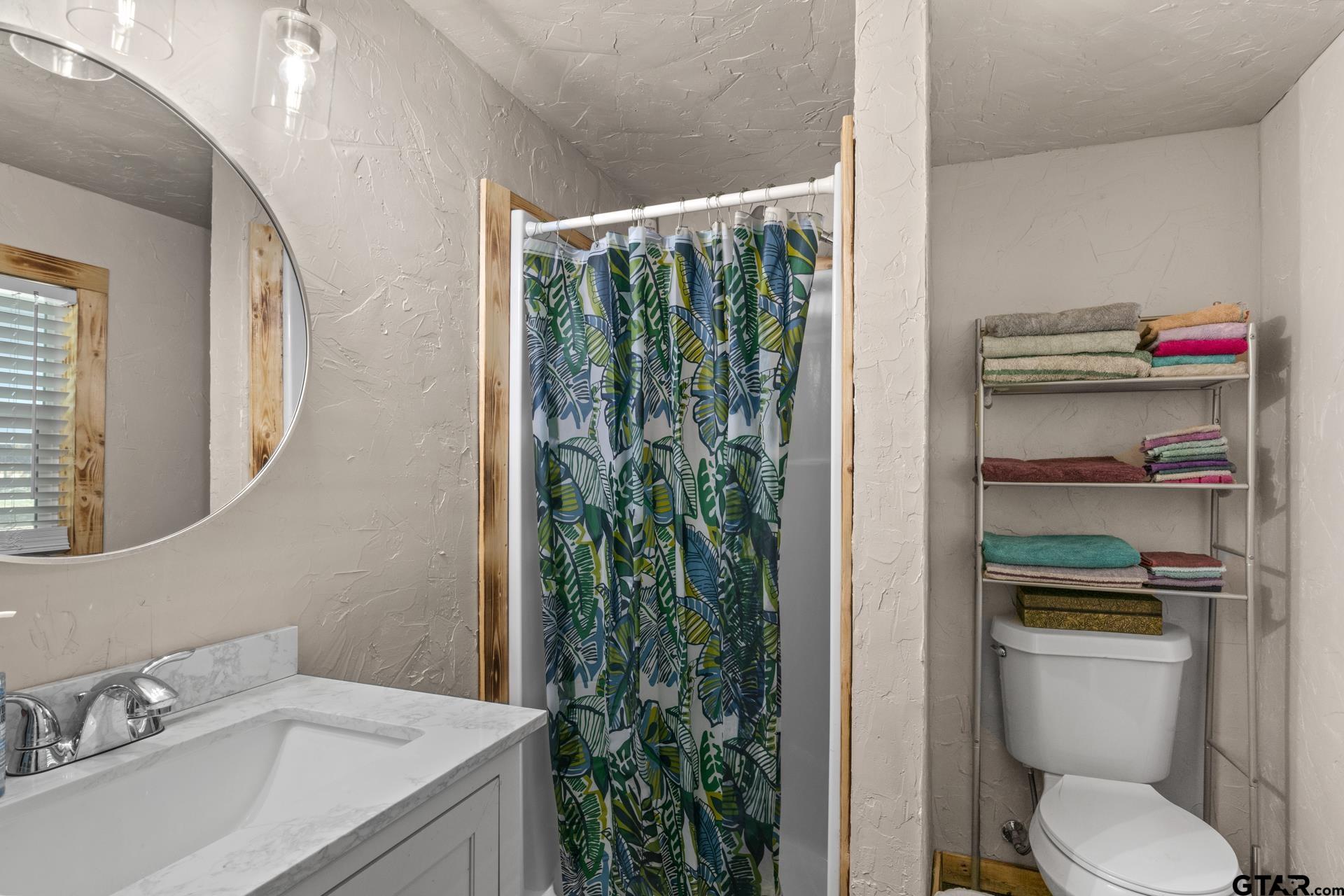 61 Private Road 52436