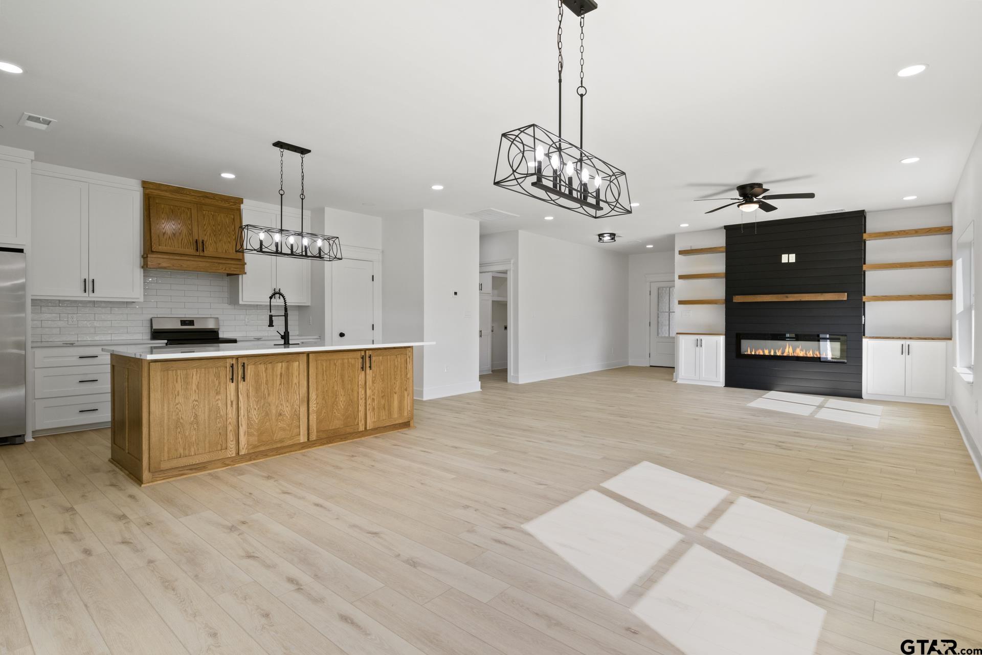 2408 Matthew Drive