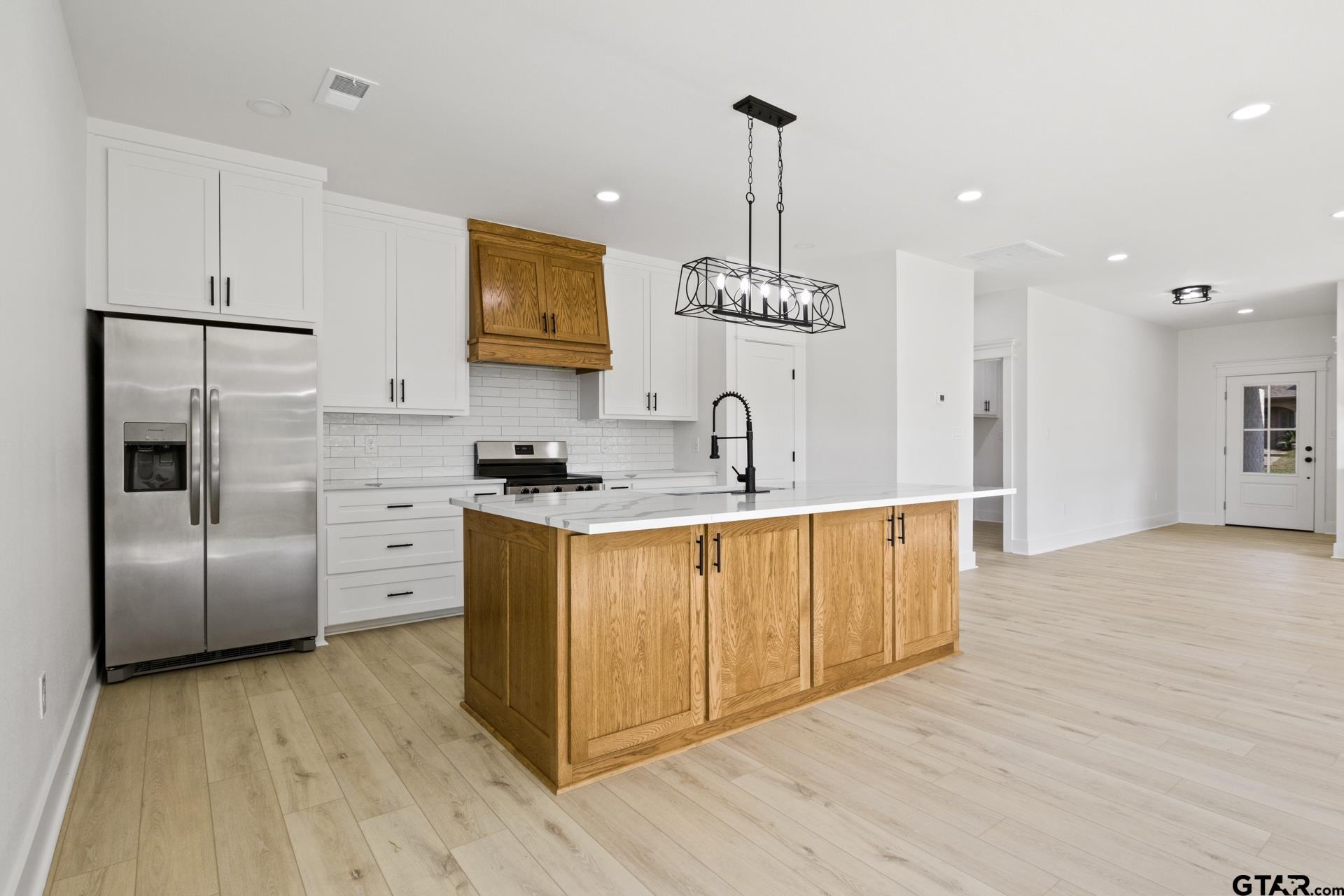2408 Matthew Drive