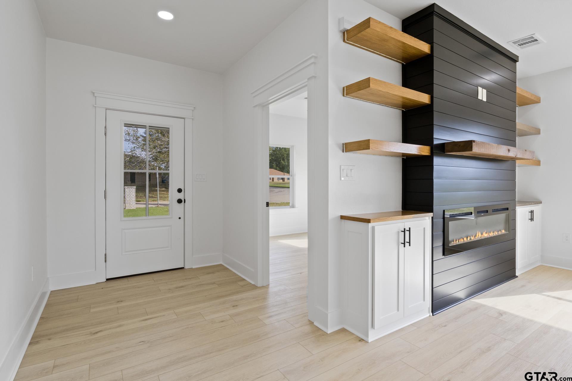 2408 Matthew Drive