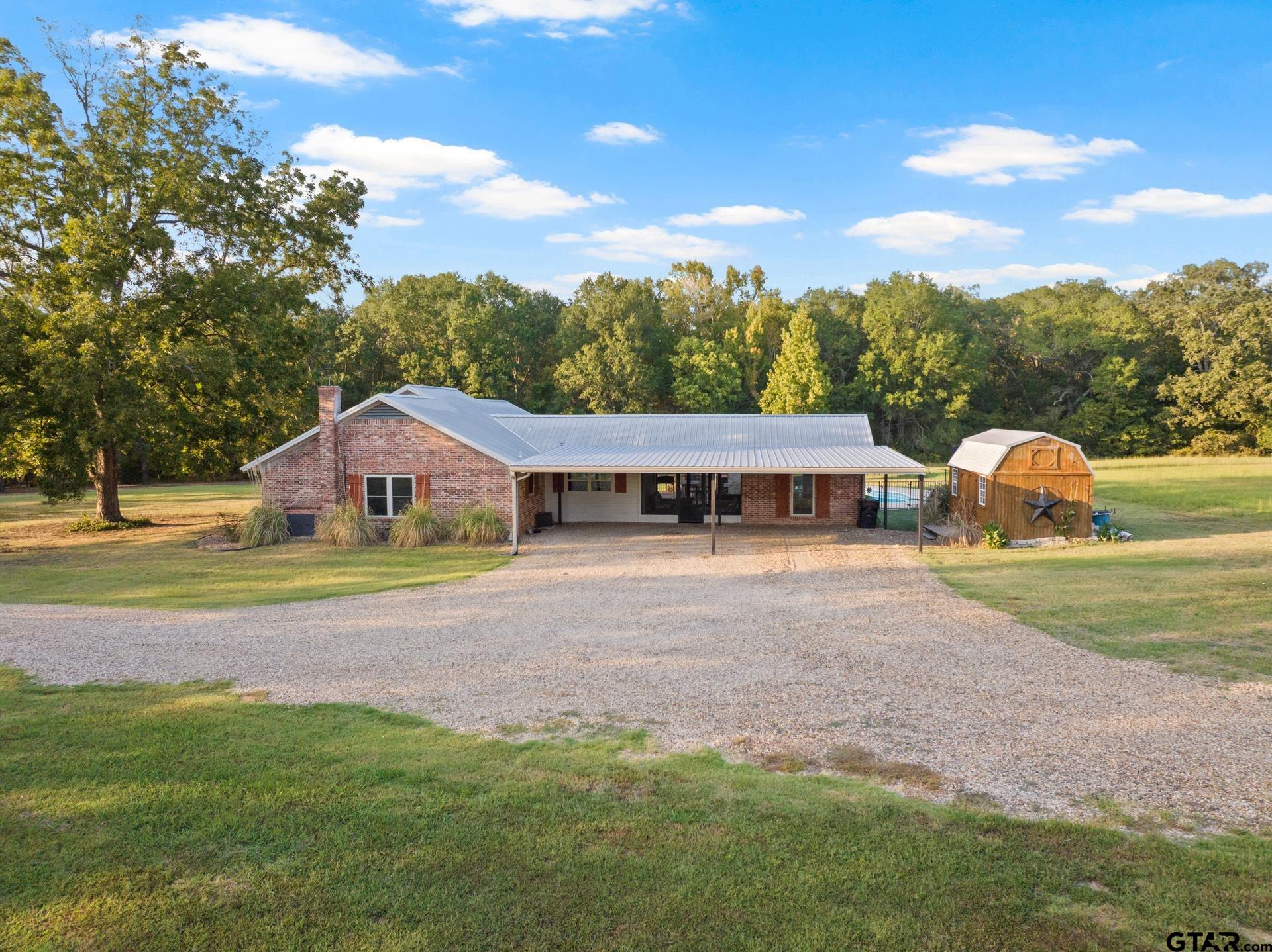 1663 County Road 1405